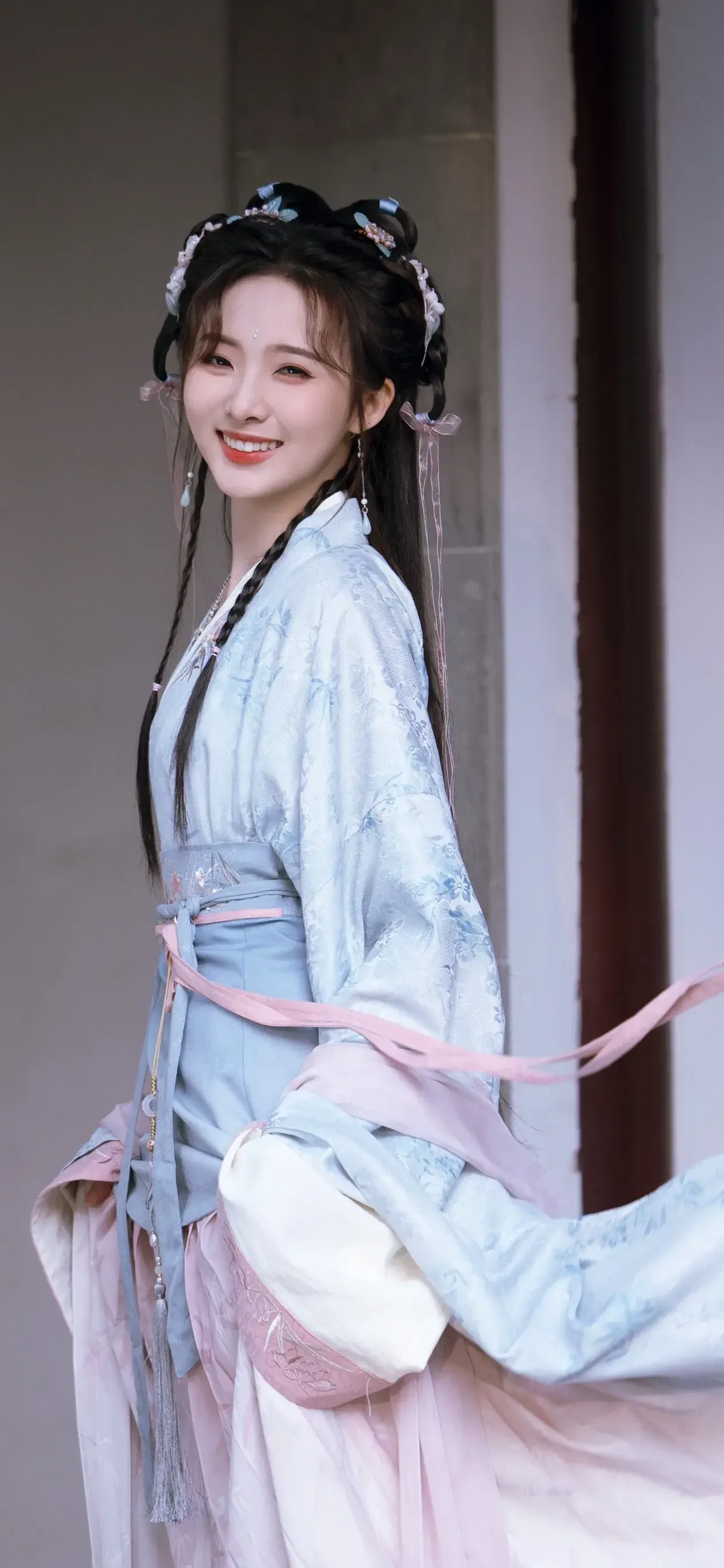 Photo by 壁纸迷