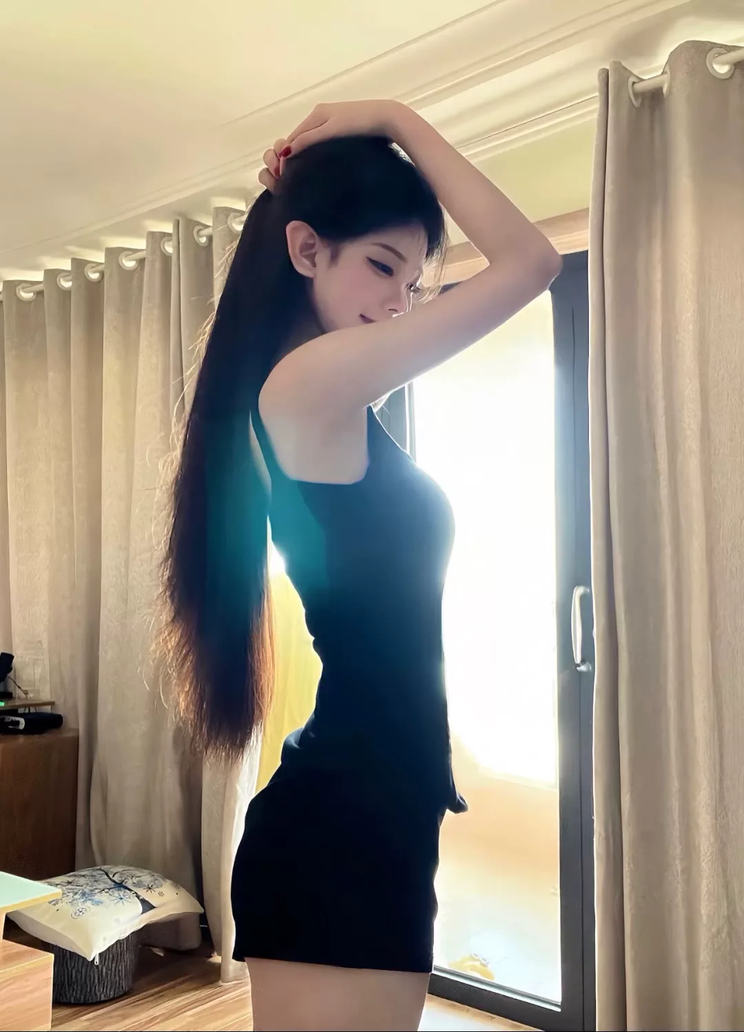 气质女孩高清人像写真图片 优雅女孩手机锁屏素材