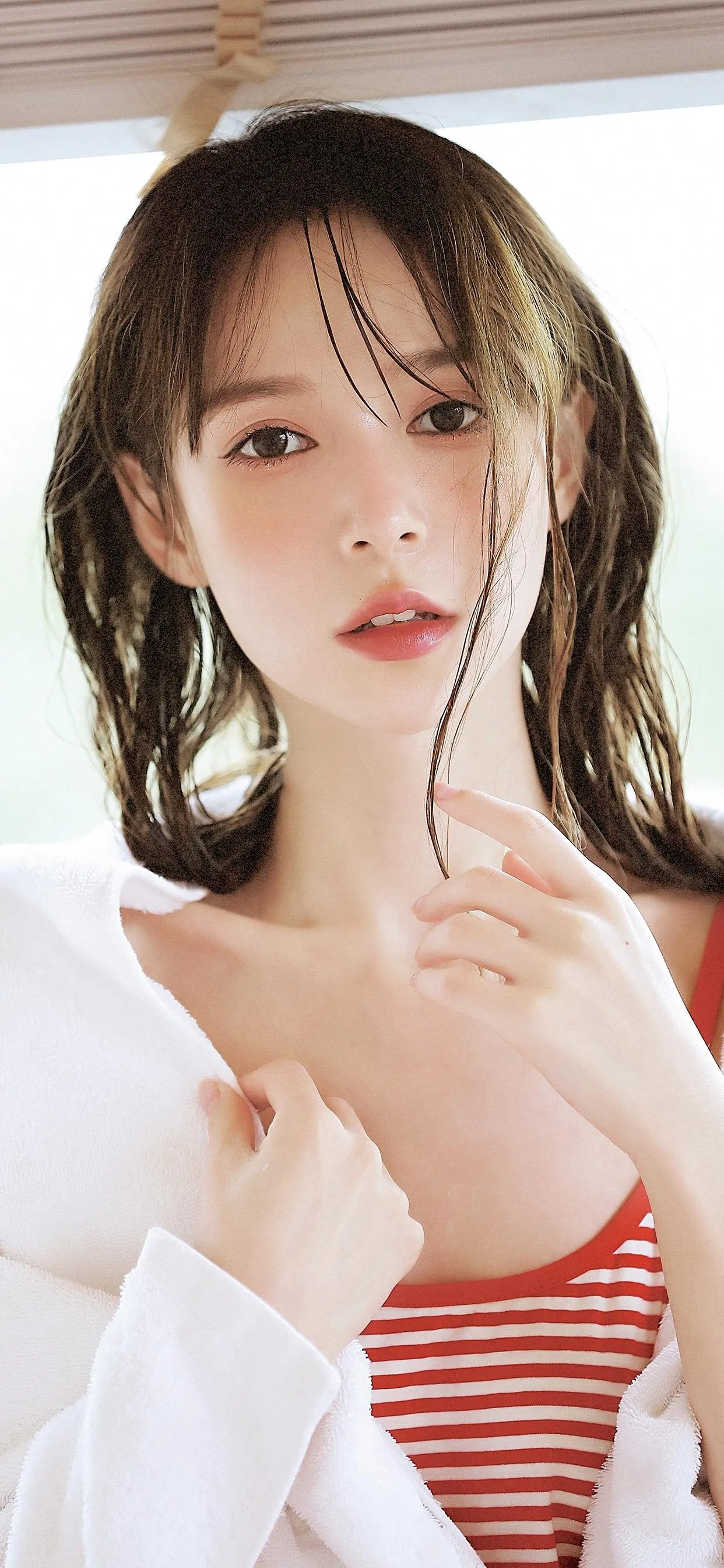 时尚靓丽的 小姐姐户外摄影 照片 精美壁纸收藏