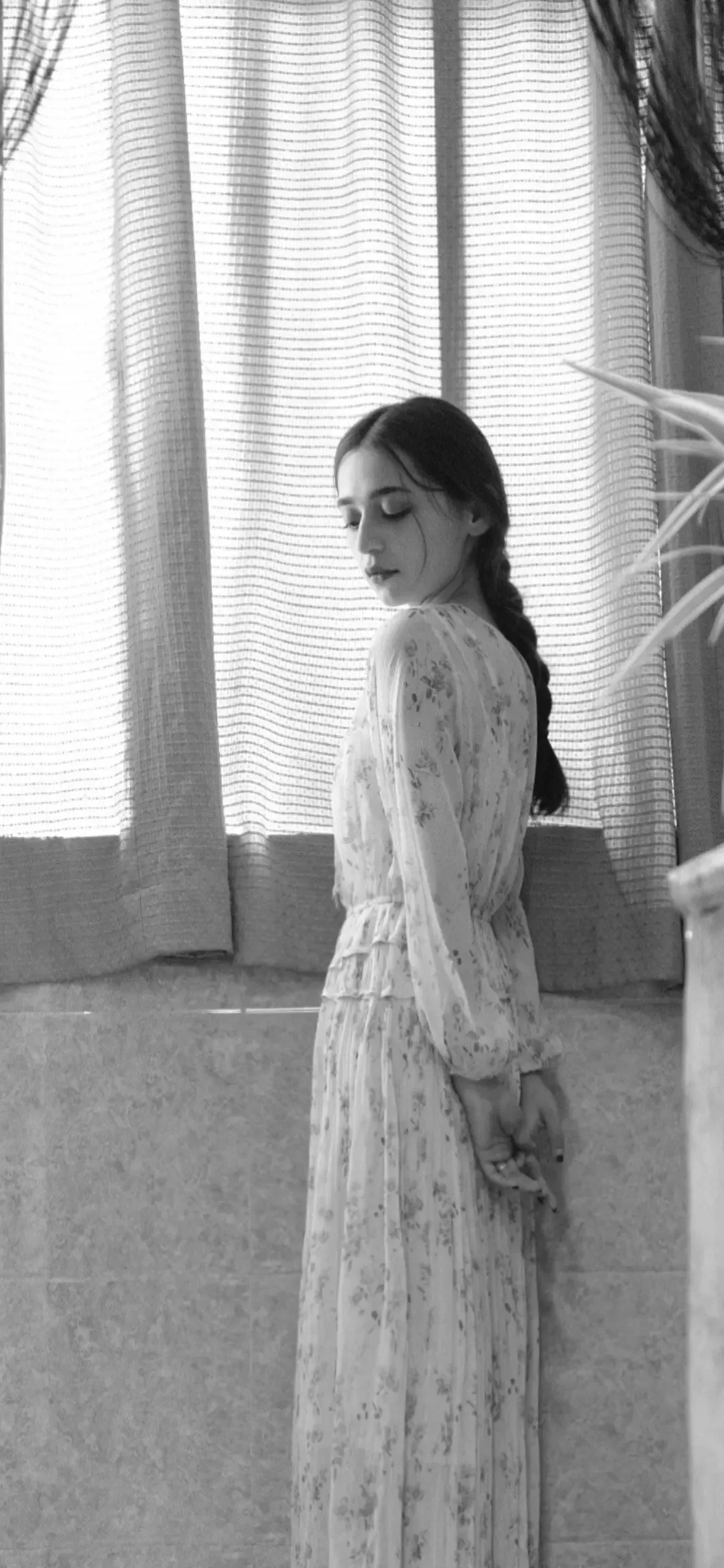 清新脱俗的 小姐姐时尚大片 照片 精美锁屏壁纸