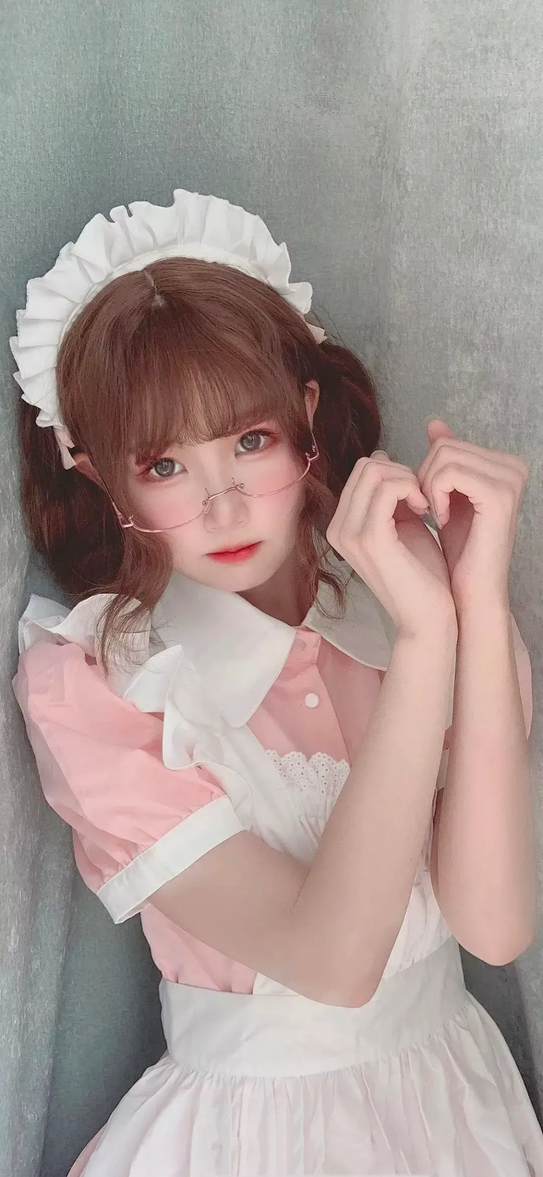 楚楚动人的 小姐姐高清肖像 照片 手机锁屏壁纸