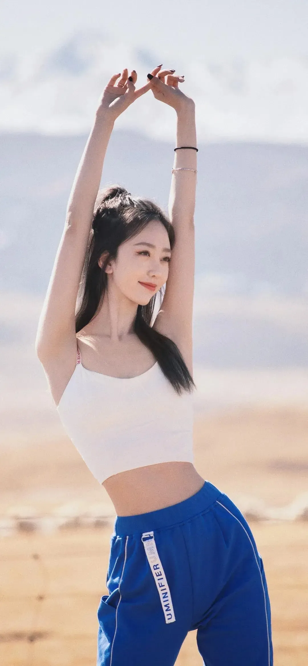 甜美动人的 小姐姐街拍美图 照片 唯美壁纸图片