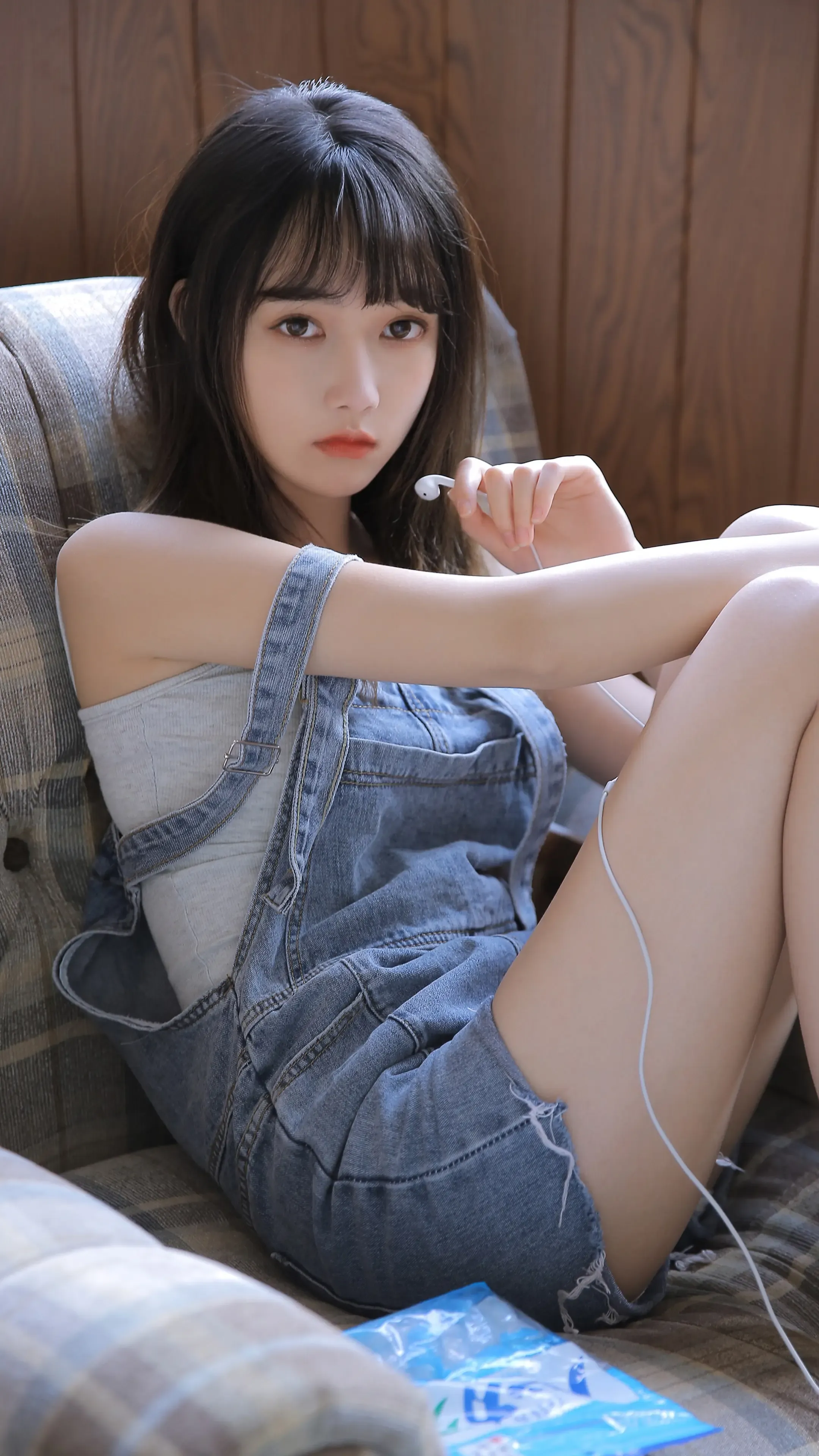 颜值出众的 小姐姐时尚写真 照片 ipad手机壁纸