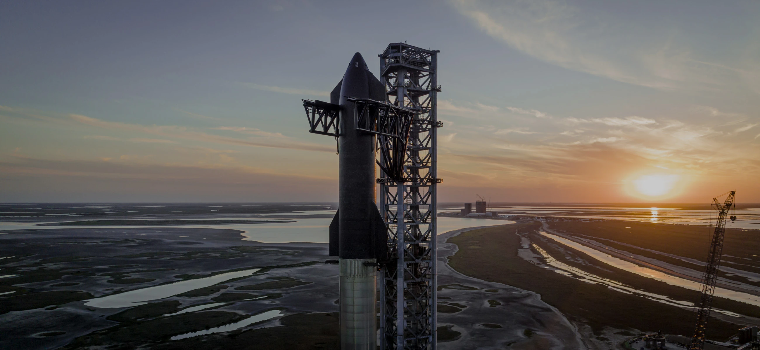 4k画质 科技感的 飞机航天SpaceX 火箭图片 航天背景