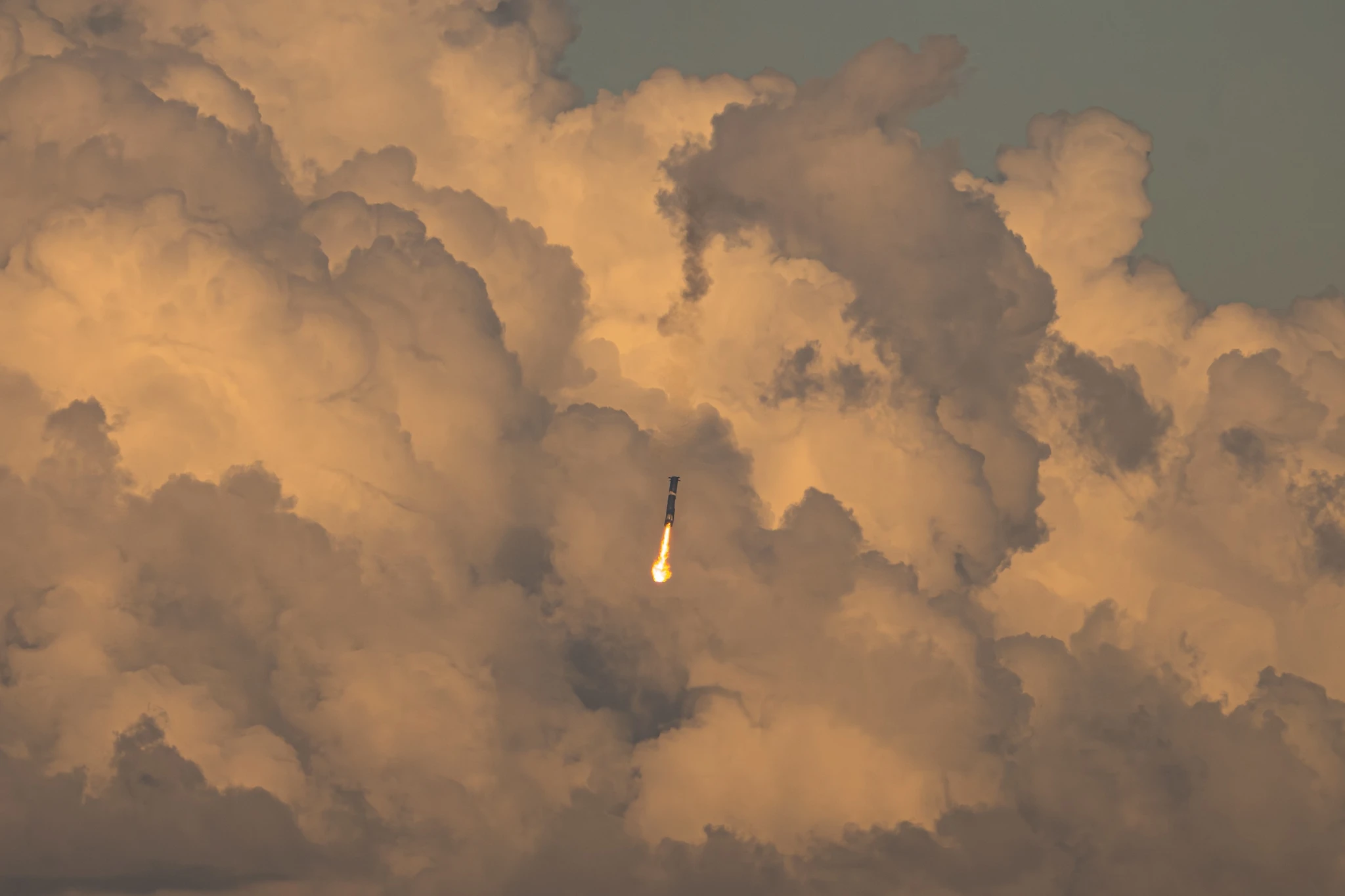 2K壁纸 未来的 飞机航天SpaceX 航天壁纸 桌面背景