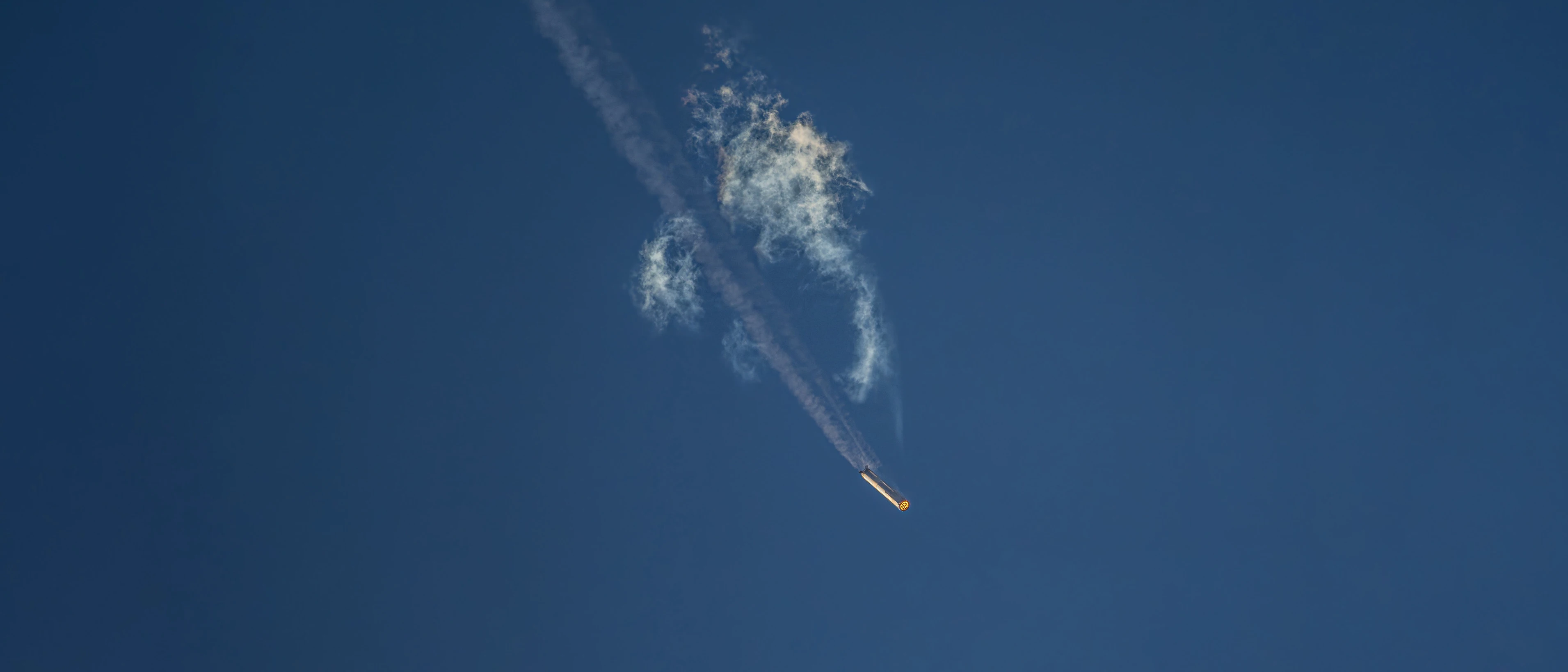 2K壁纸 未来的 飞机航天SpaceX 航天摄影 桌面背景