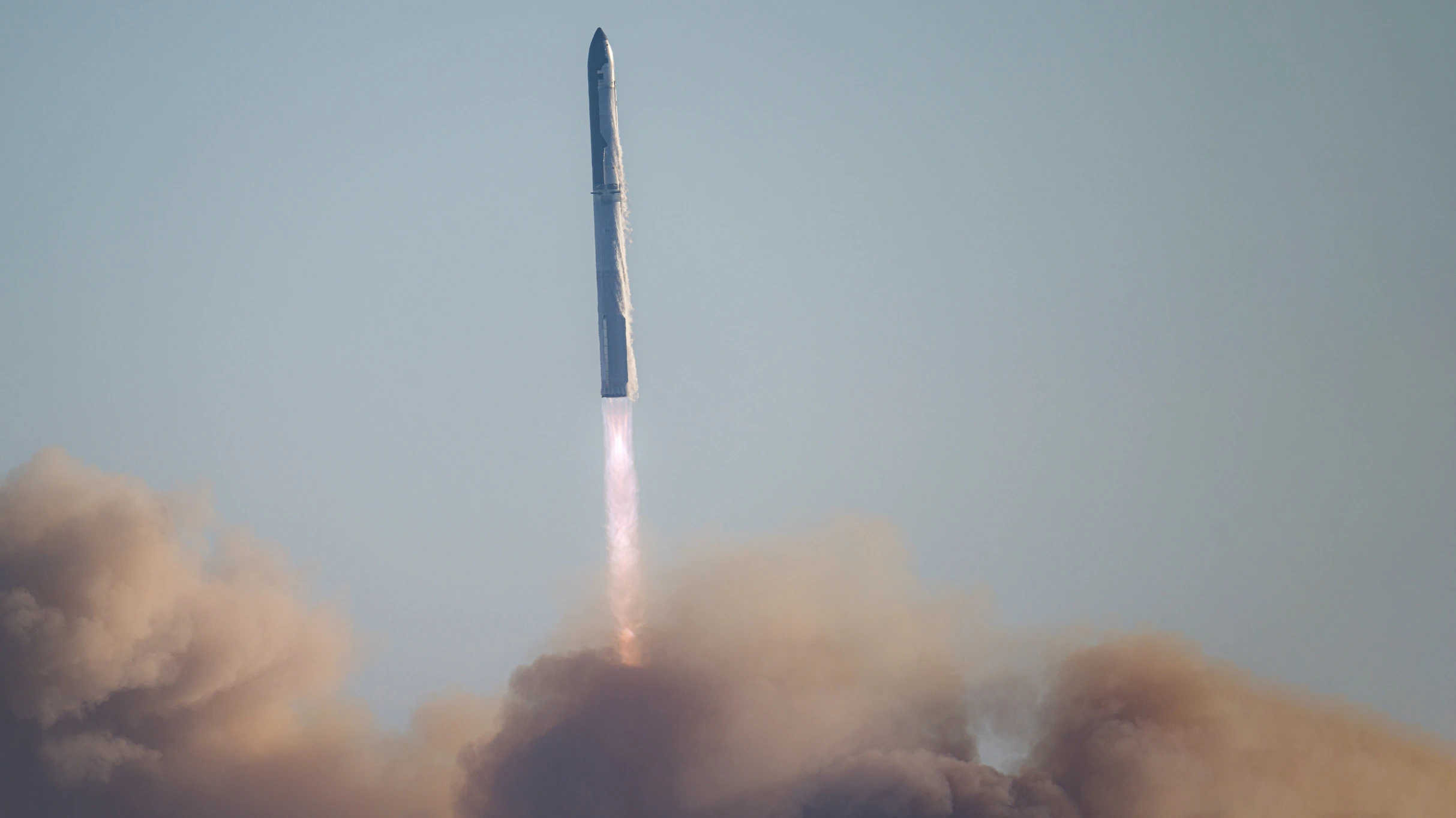 4k画质 霸气的 飞机航天SpaceX 火箭图片 电脑桌牌壁纸