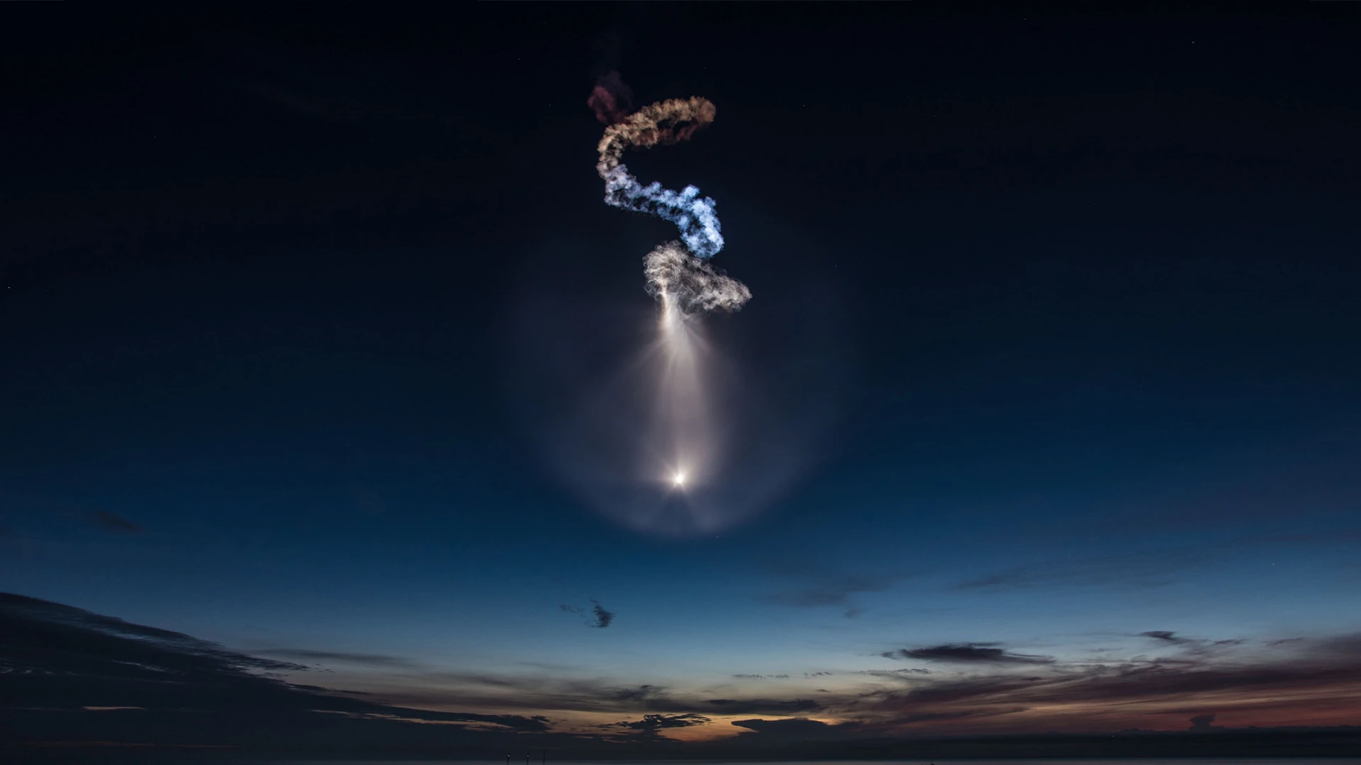 8K超高清 霸气的 飞机航天SpaceX 火箭图片 电脑壁纸