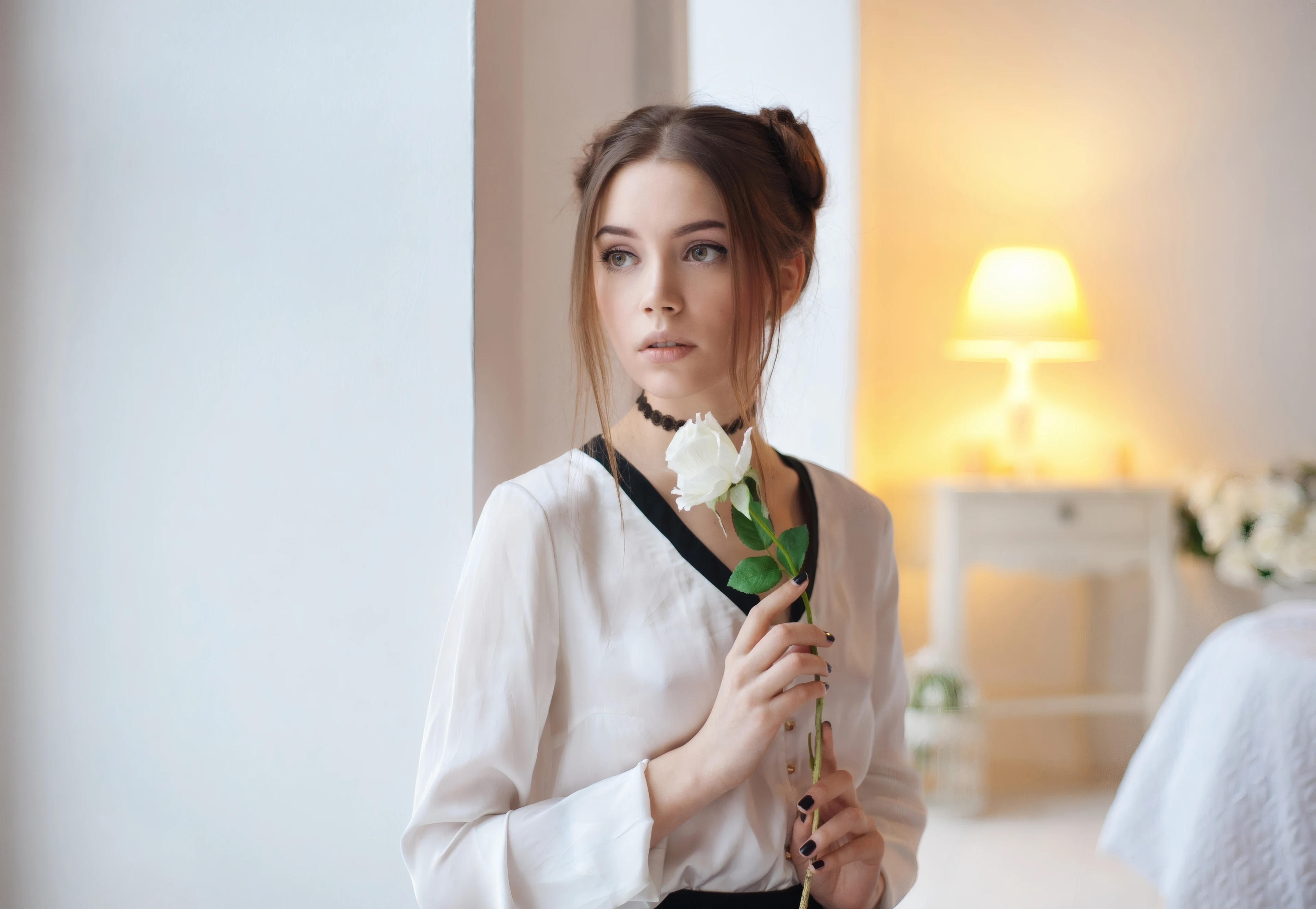 清纯甜美的 异国美女 外国美女写真 4K高品质 锁屏图片