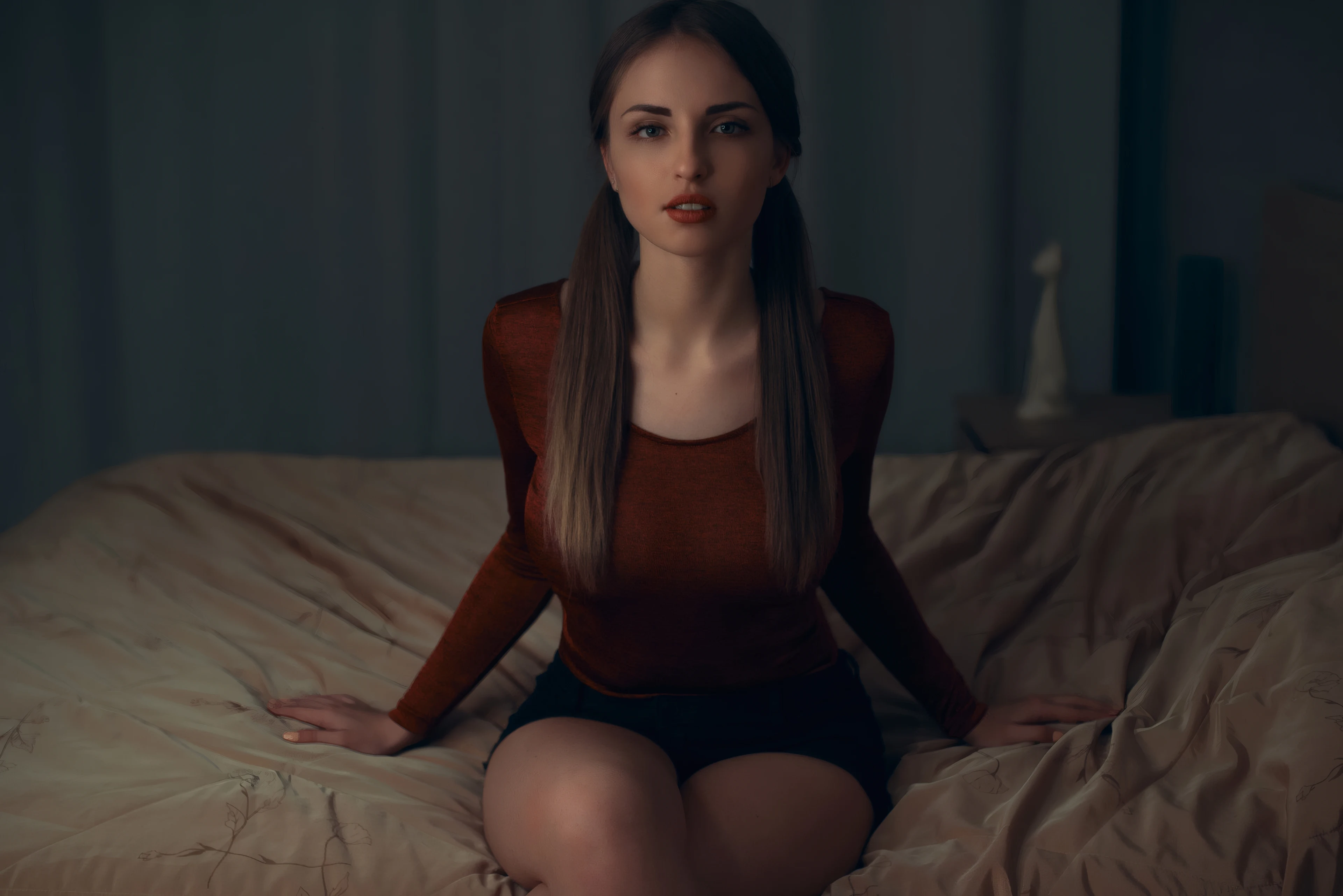清纯甜美的 异国美女 外国美女写真 4K高品质 锁屏图片