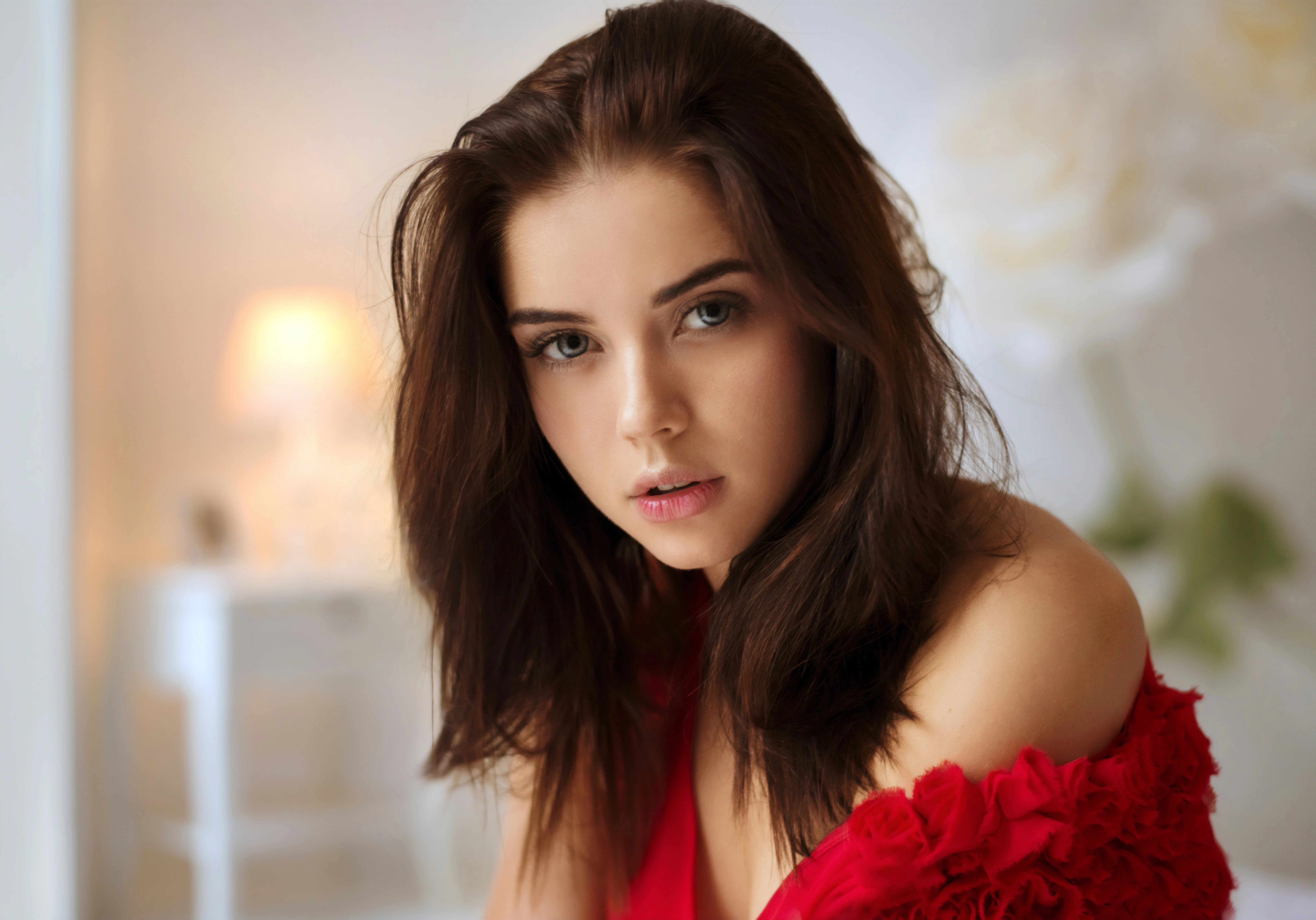 气质优雅的 国外美女 国外人像写真 4K超清画质 国外美女壁纸