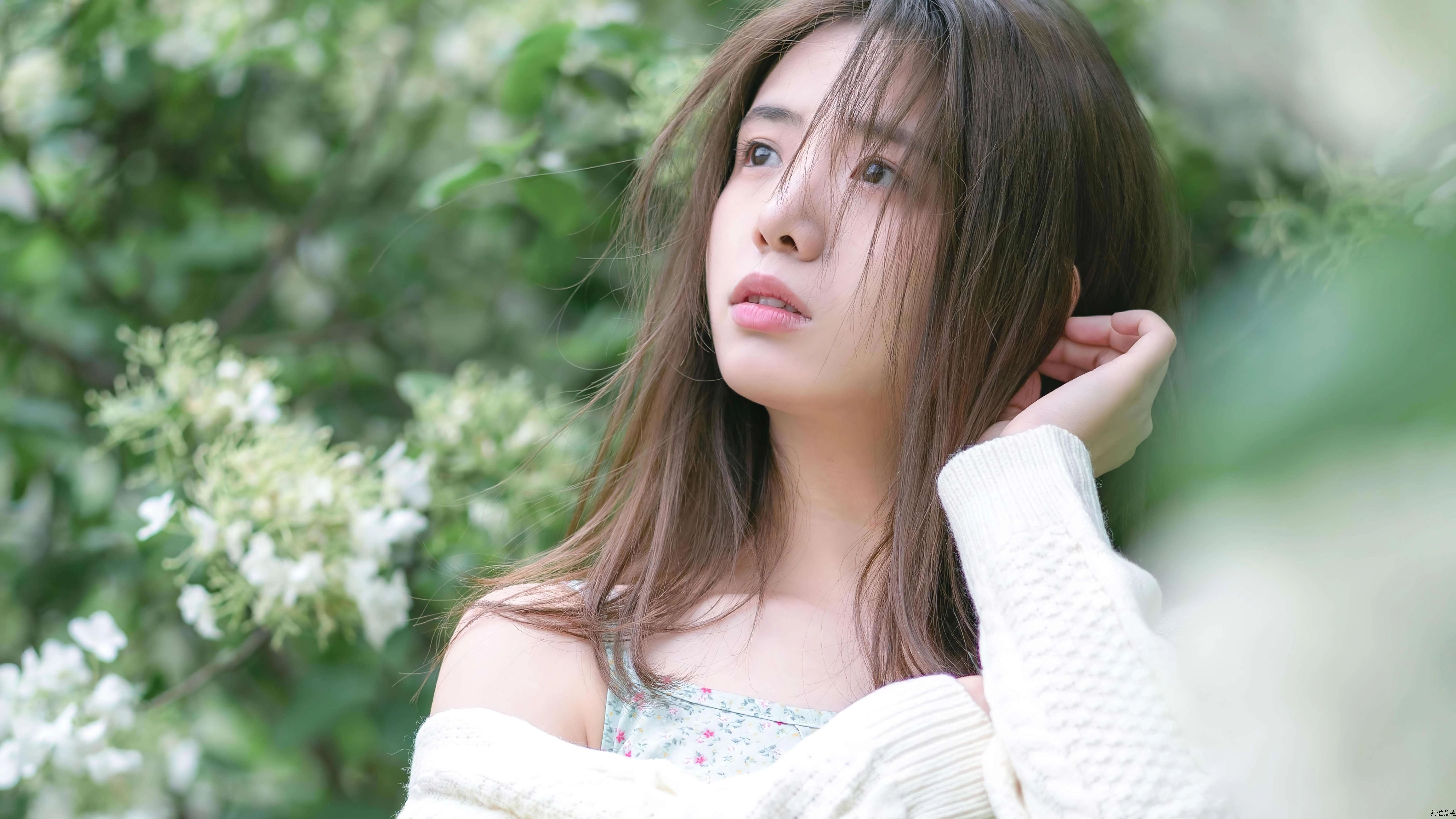 2K壁纸 甜美动人的 美女人像 人像壁纸 美女壁纸