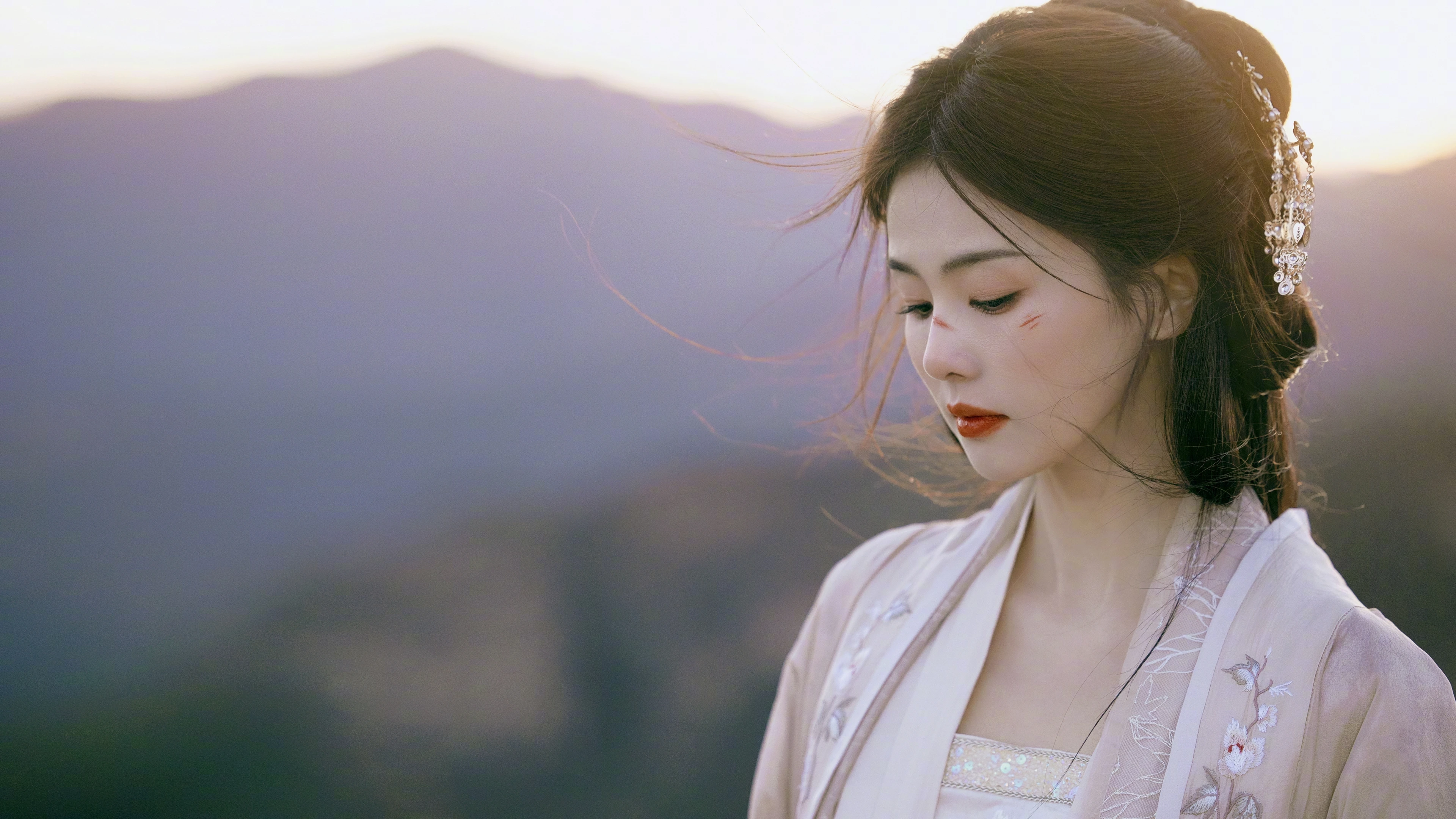 无损画质 气质一流的 美女人像 人像壁纸 高清壁纸