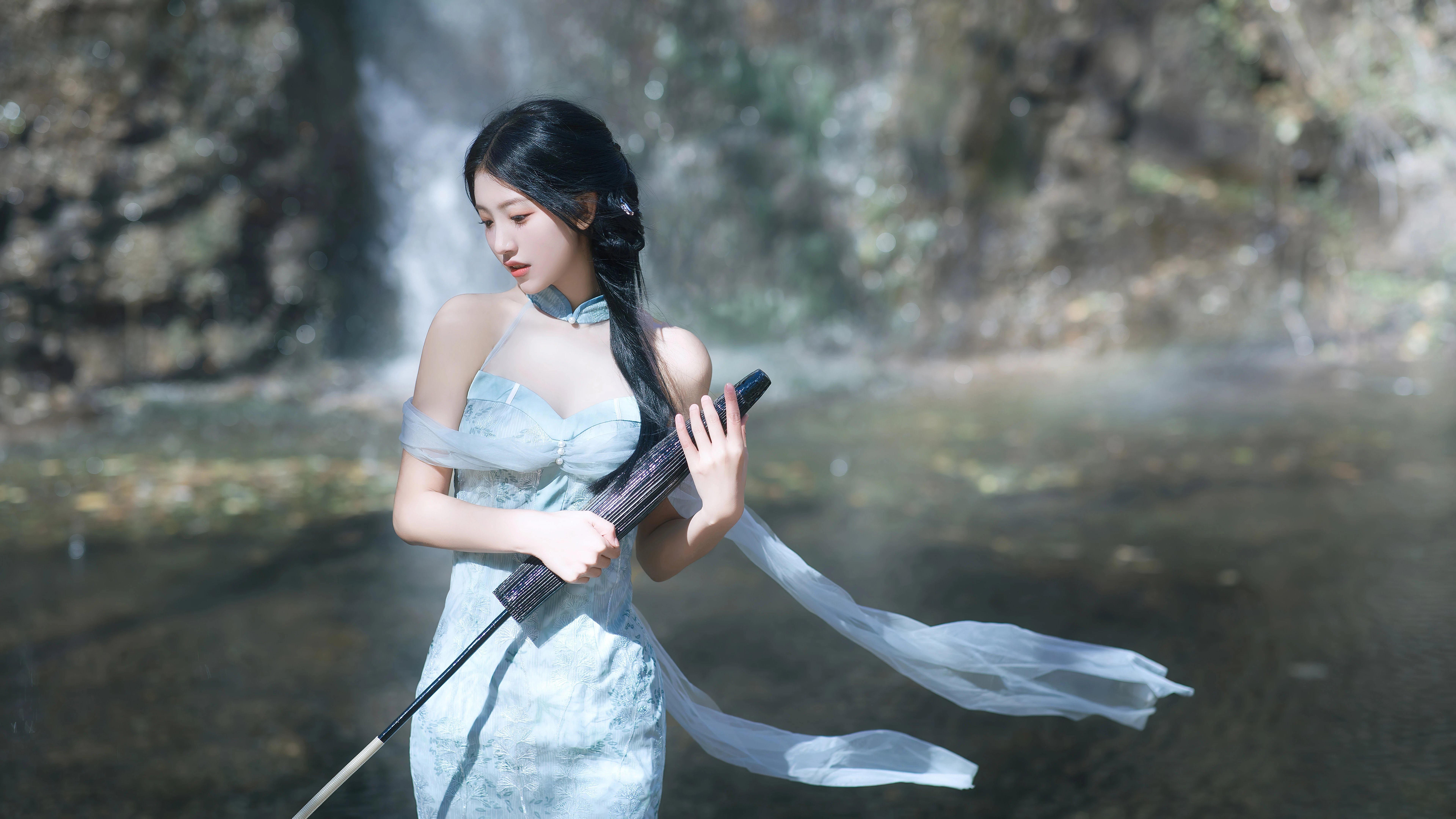 8K超高清 性感迷人的 美女人像 人像摄影 锁屏图片