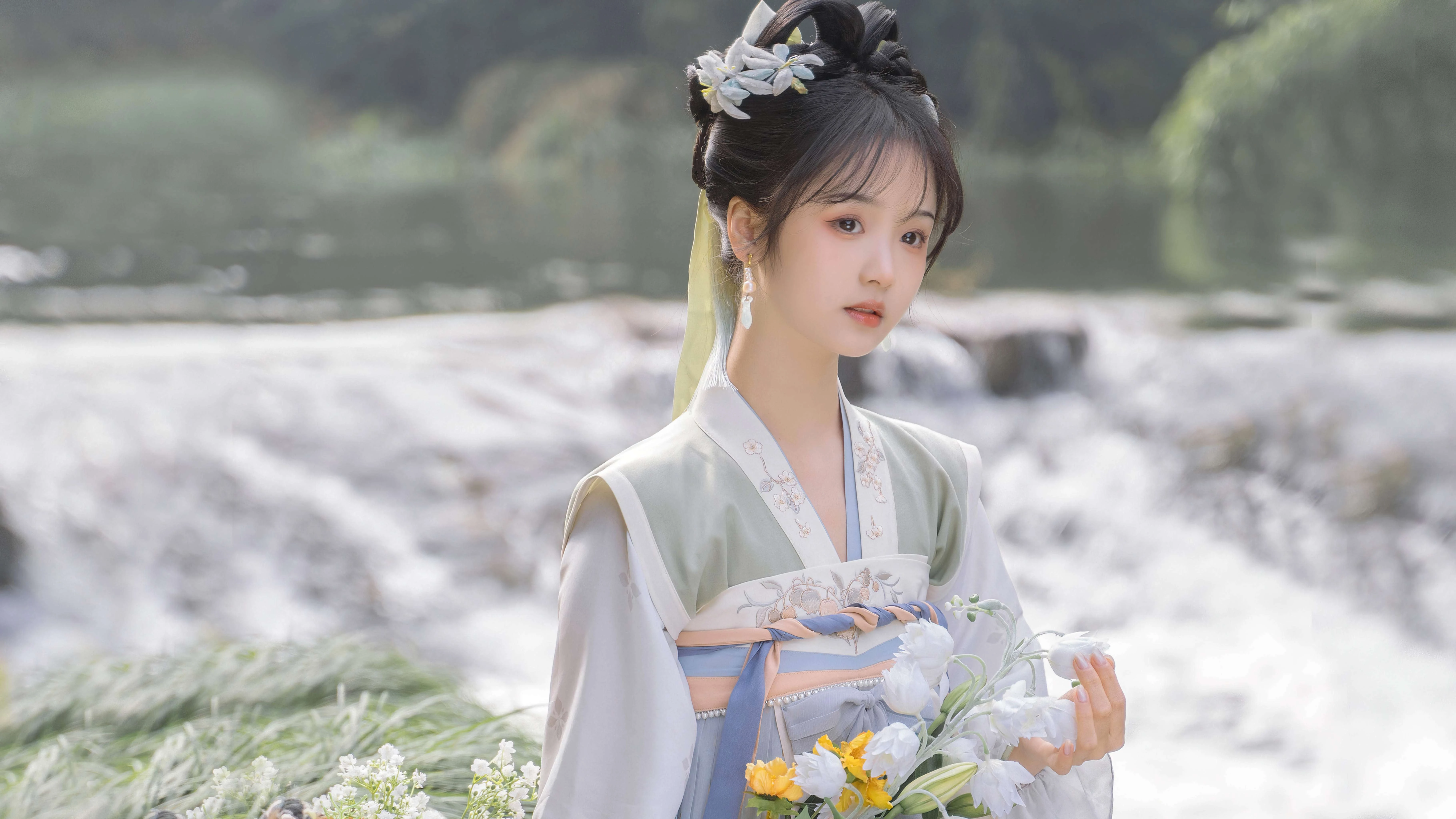 无损画质 颜值超高的 美女人像 写真图片 锁屏背景