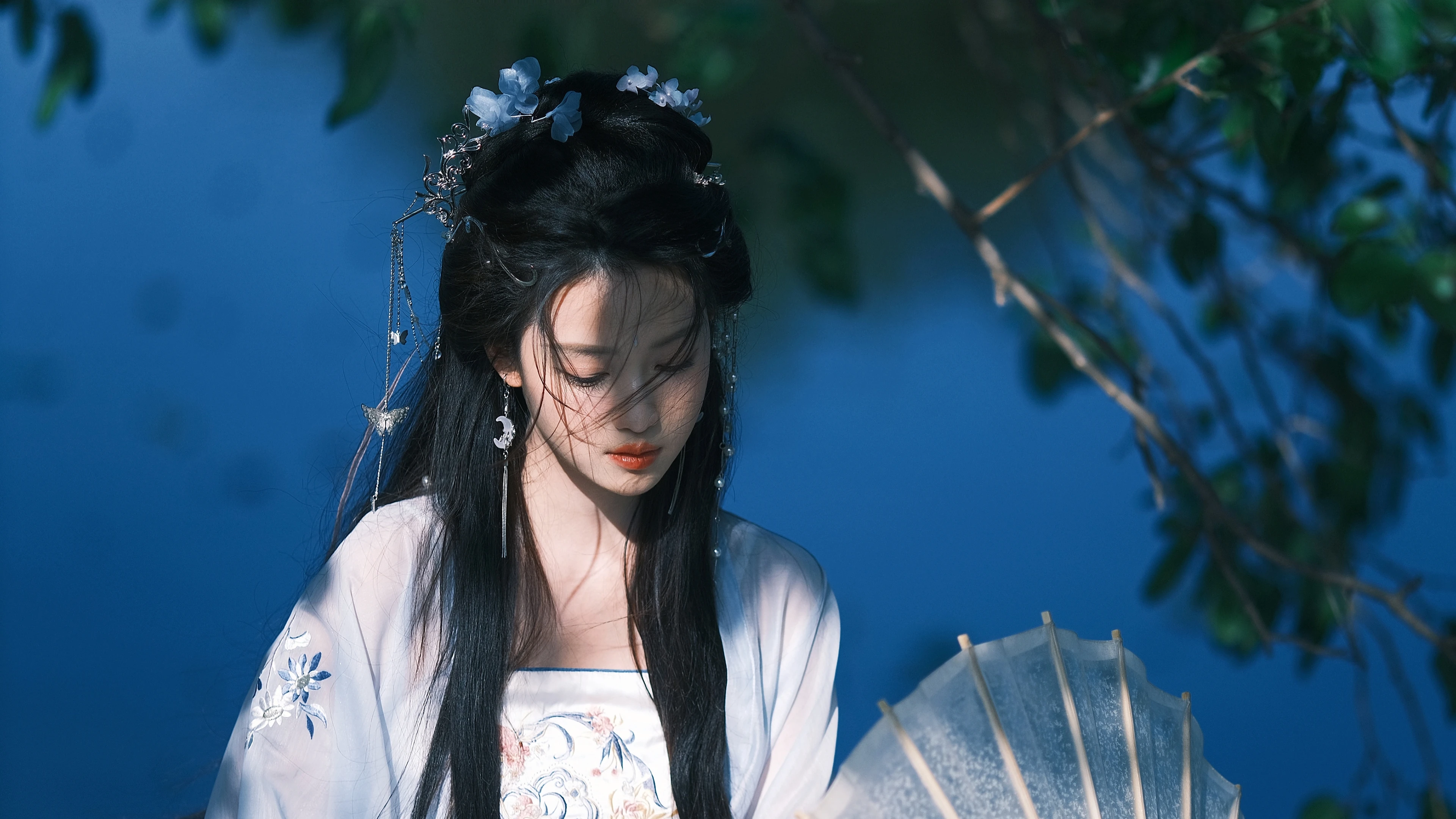 4K超清 身材火辣的 美女人像 写真照片 女神壁纸