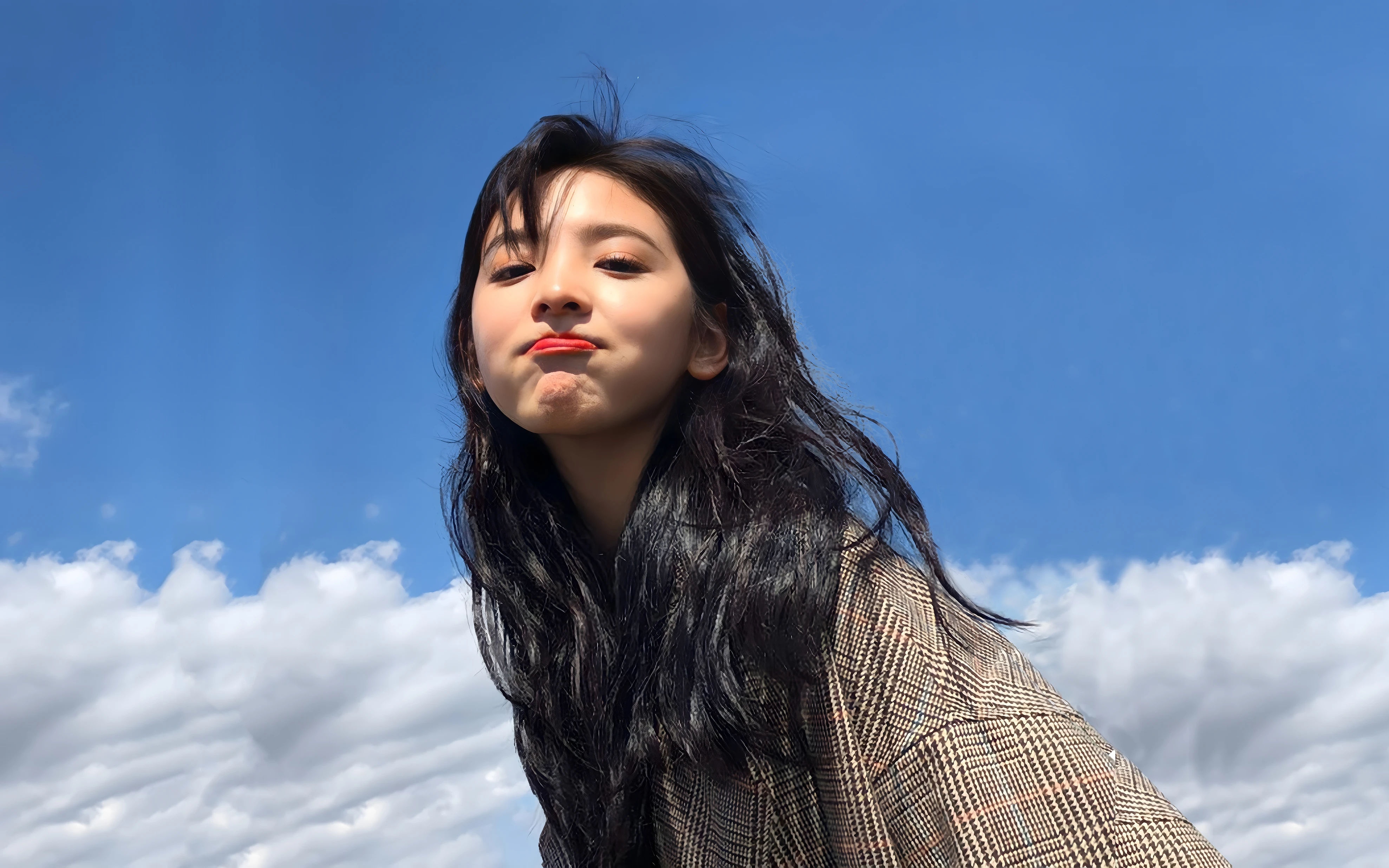 4K超清 高冷御姐的 美女人像 人像壁纸 锁屏图片
