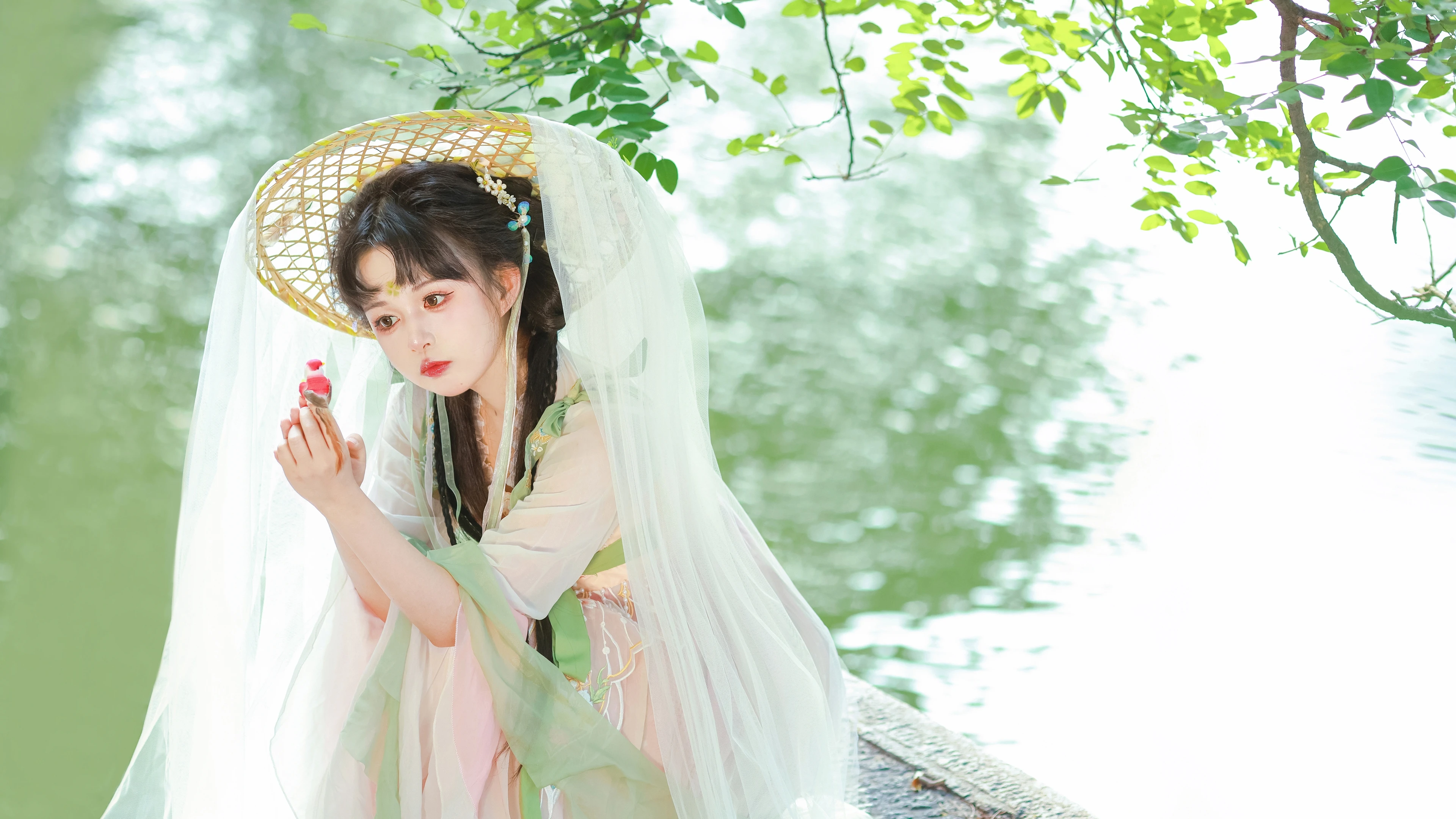 4K超清 甜美动人的 美女人像 人像照片 高清壁纸