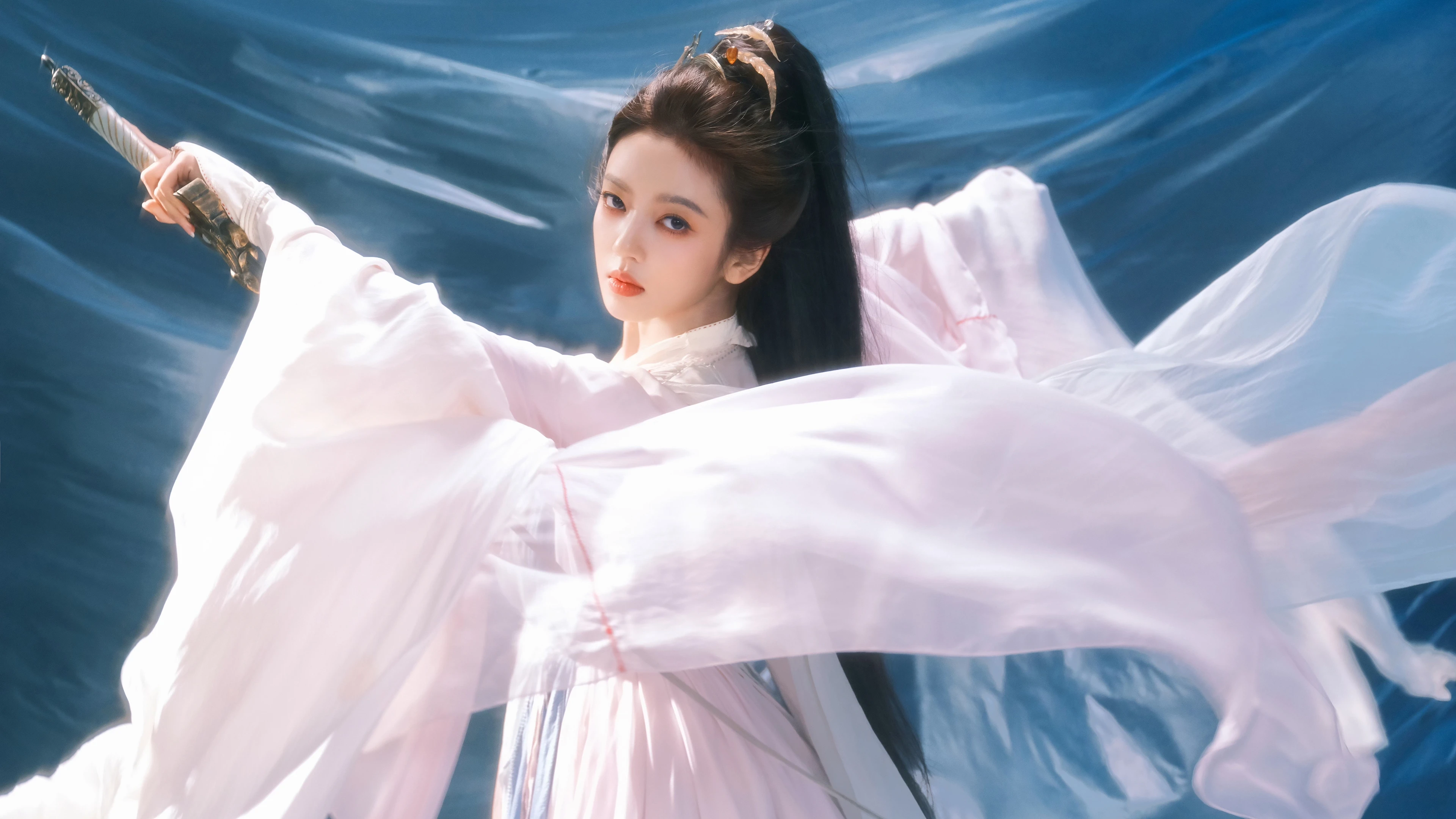4K超清 时尚靓丽的 美女人像 高清人像 桌面锁屏