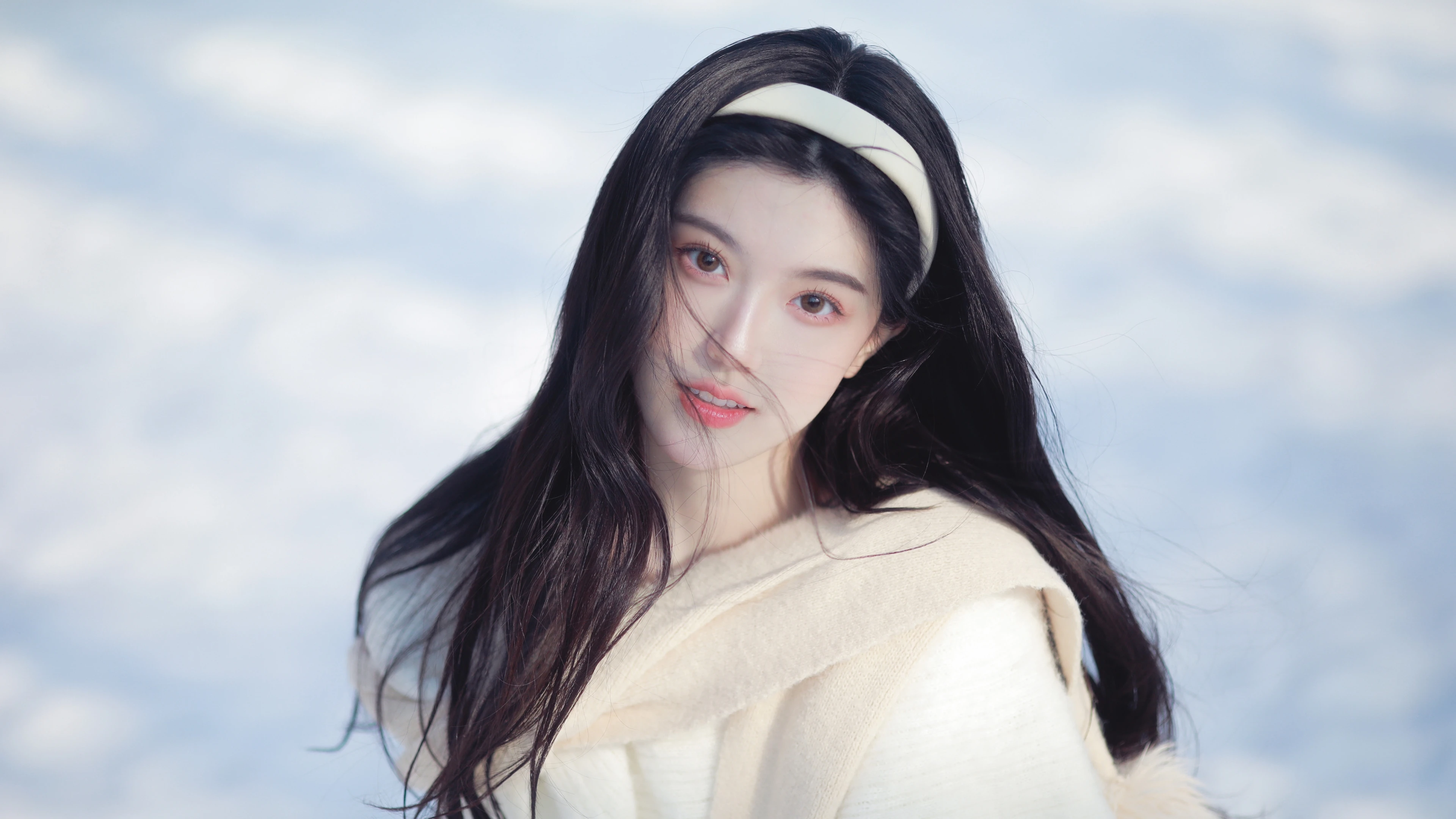 4K超清 魅力十足的 美女人像 人像壁纸 锁屏图片