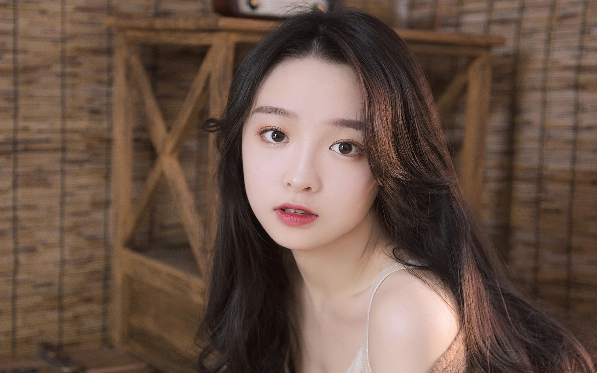 4K超清 性感迷人的 美女人像 写真合集 电脑桌牌壁纸