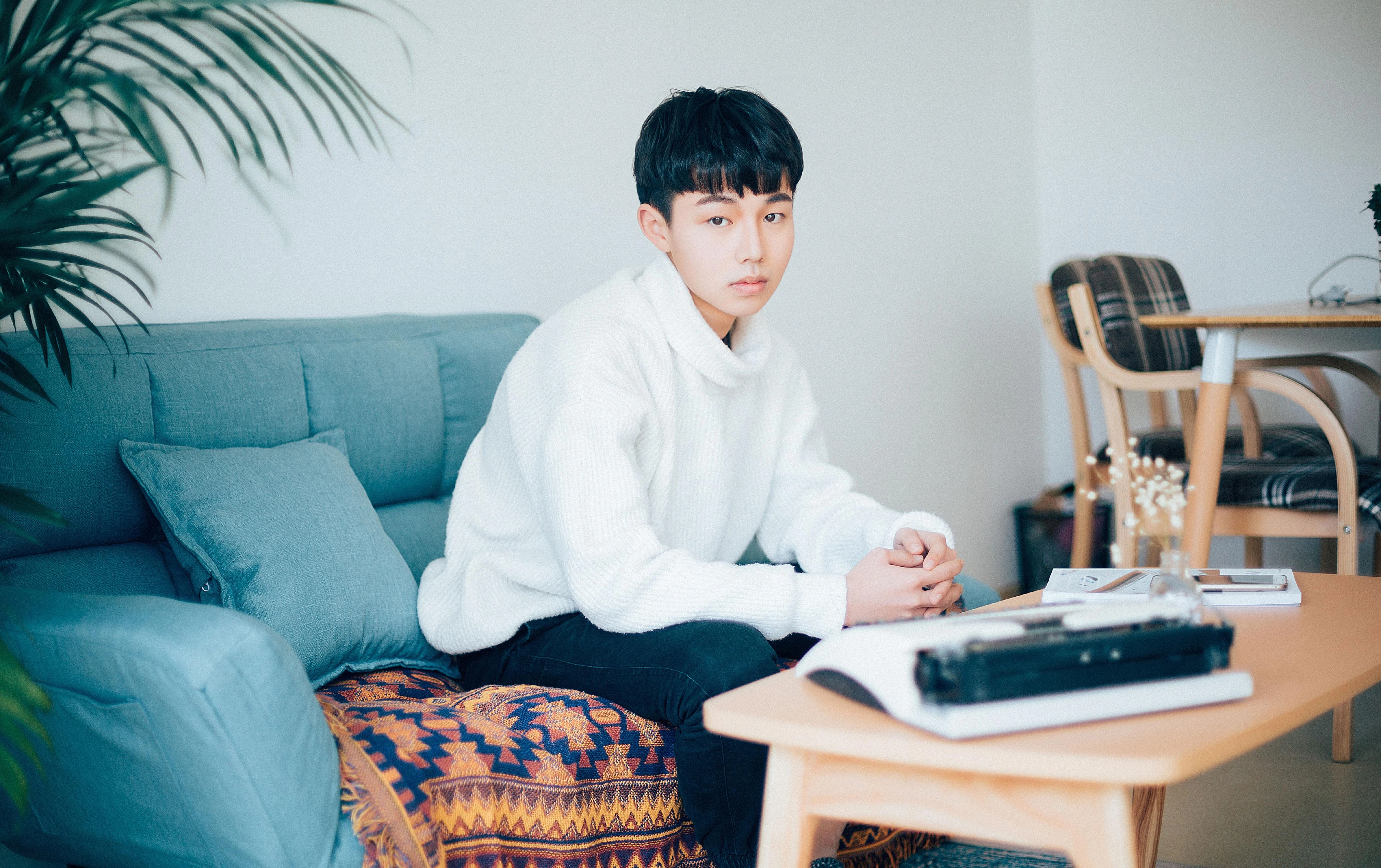 魅力十足的 型男帅哥 帅哥摄影 4K高清图片 手机壁纸