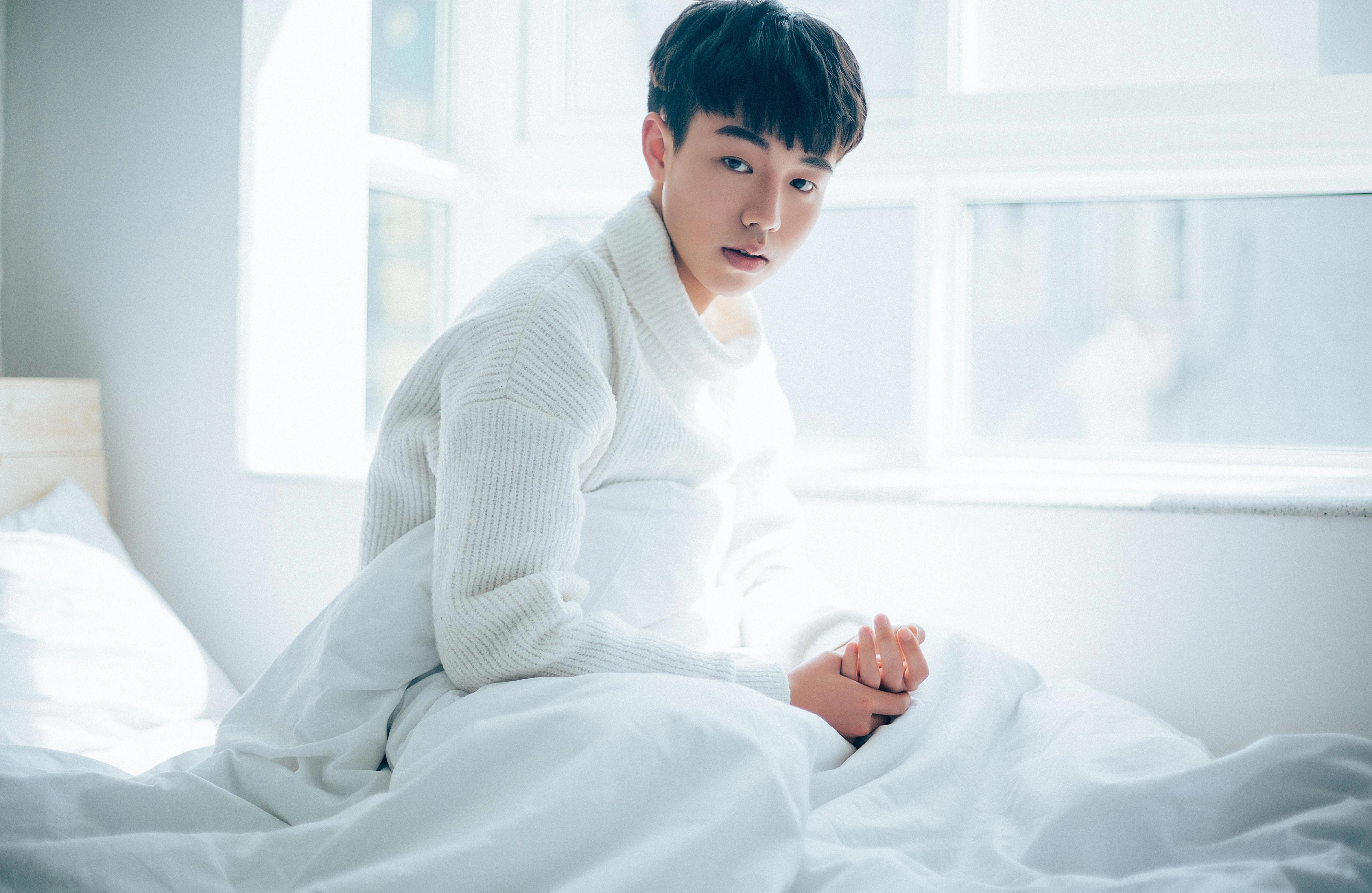 型男气质的 魅力型男 帅哥肖像 4K极致清晰  PC屏保