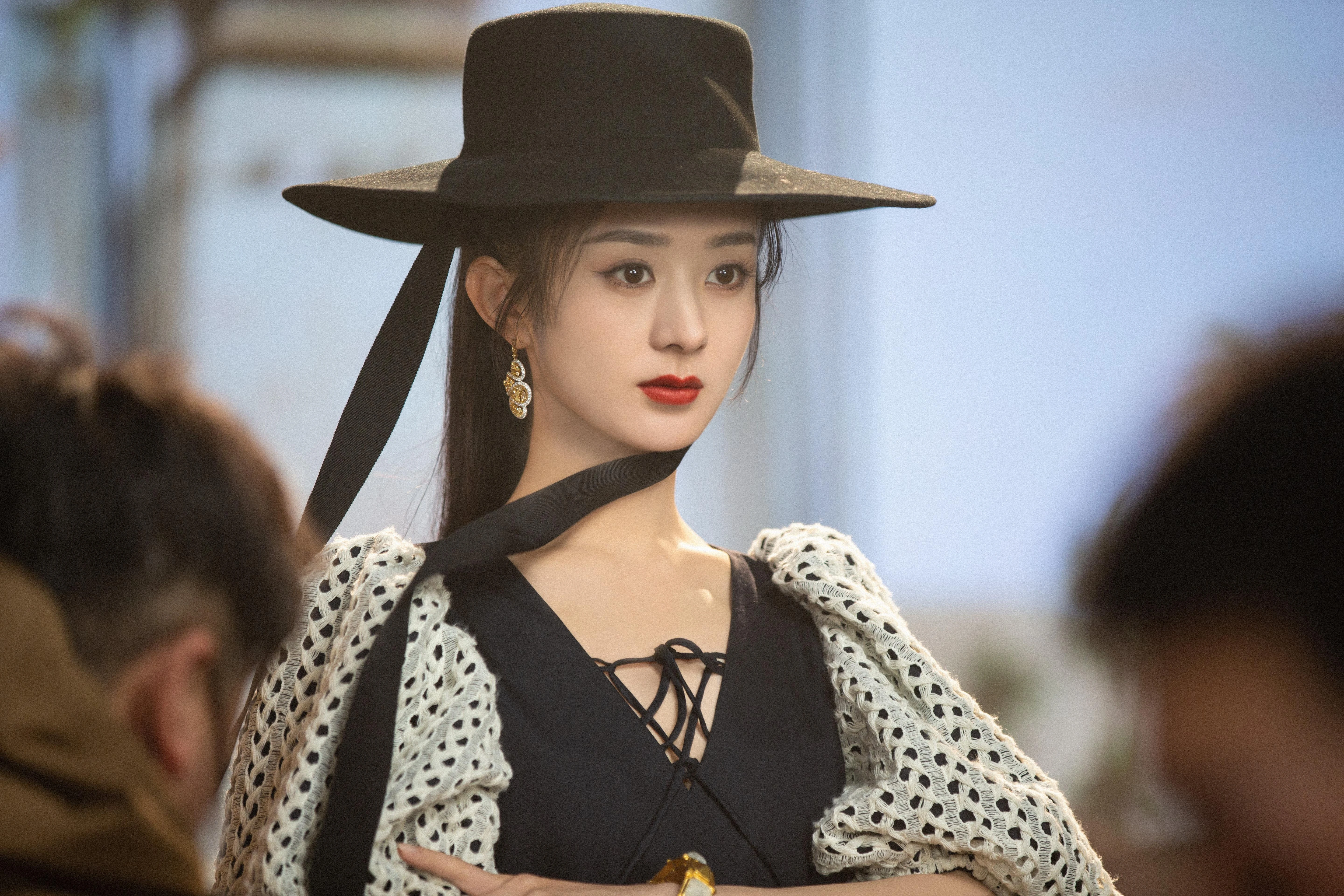 靓丽迷人的 国内女艺人 女艺人写真 4K高品质 锁屏图片