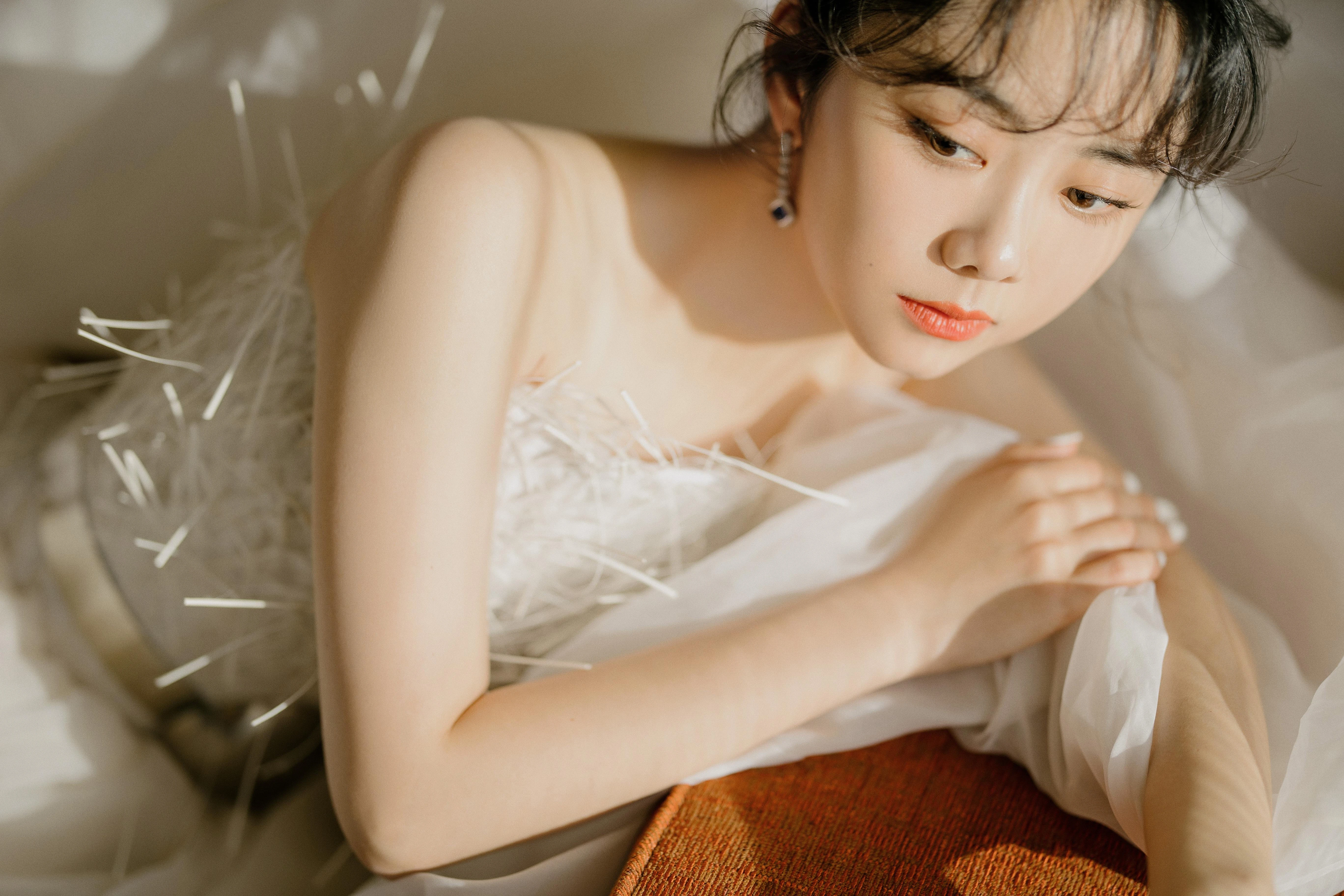 优雅大方的 中国女艺人 明星高清肖像 4K极致清晰  PC屏保