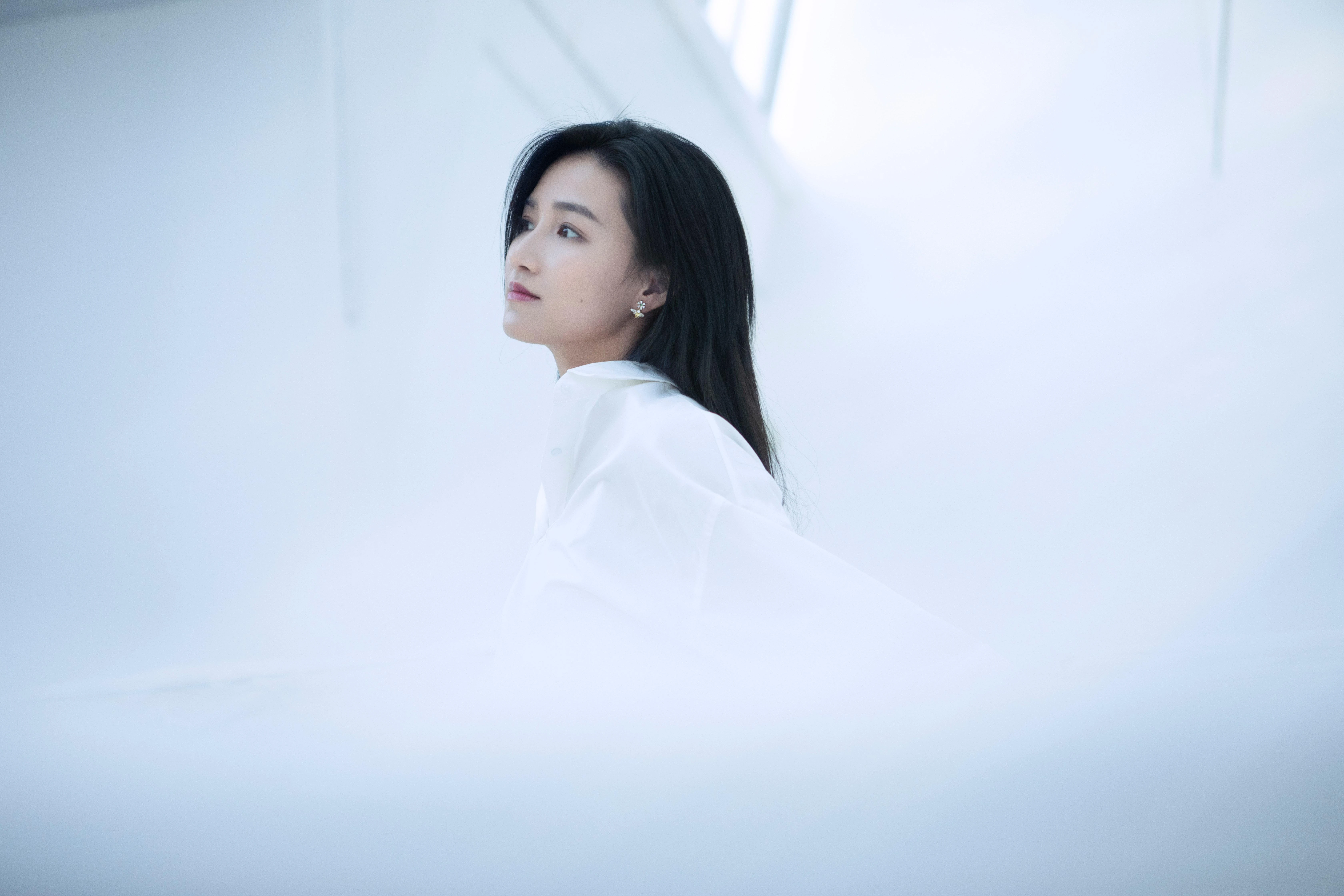 气质非凡的 国产女明星 明星摄影 超清晰4K 桌面锁屏