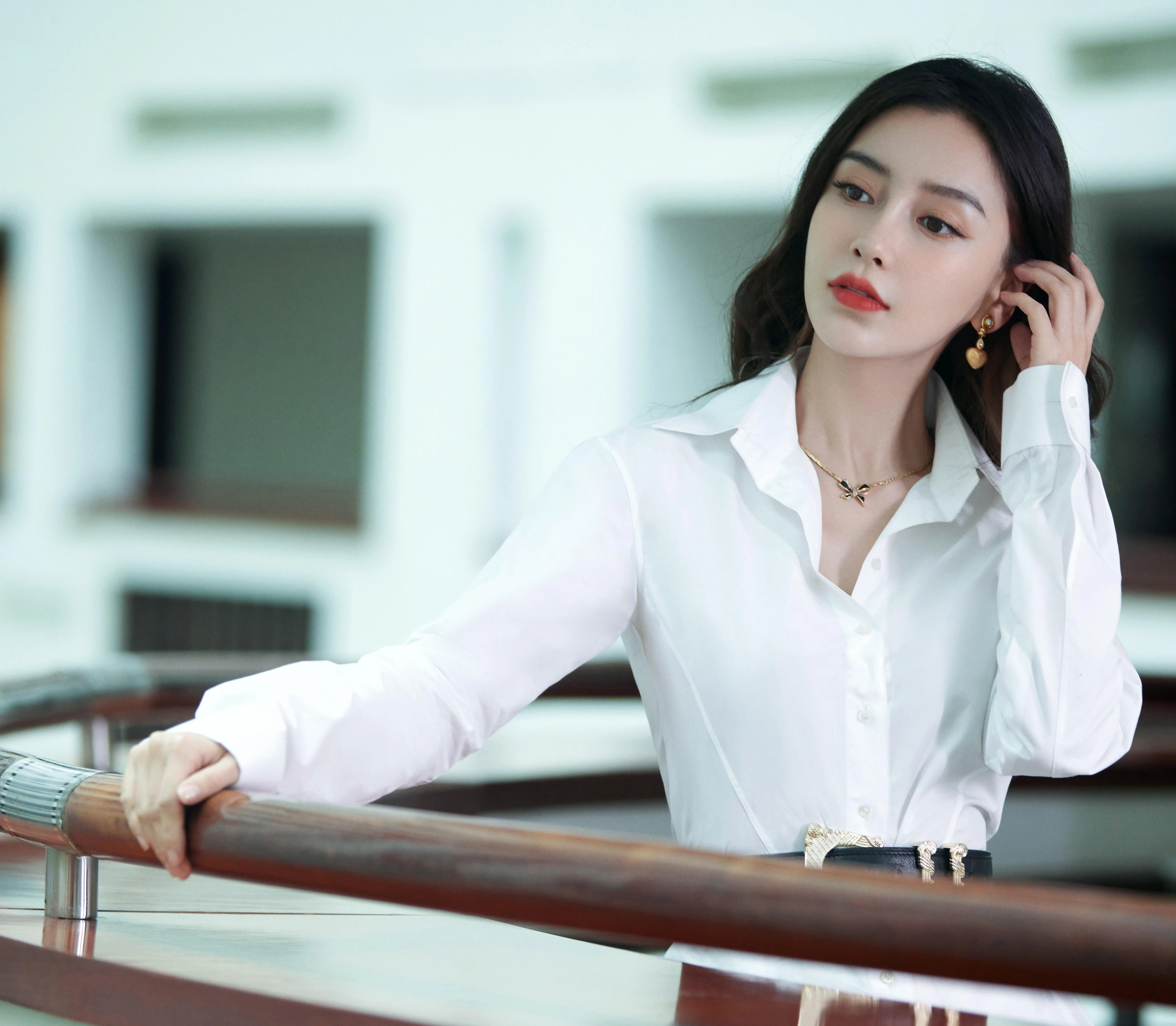 靓丽迷人的 国内女艺人 女艺人写真 4K高品质 锁屏图片