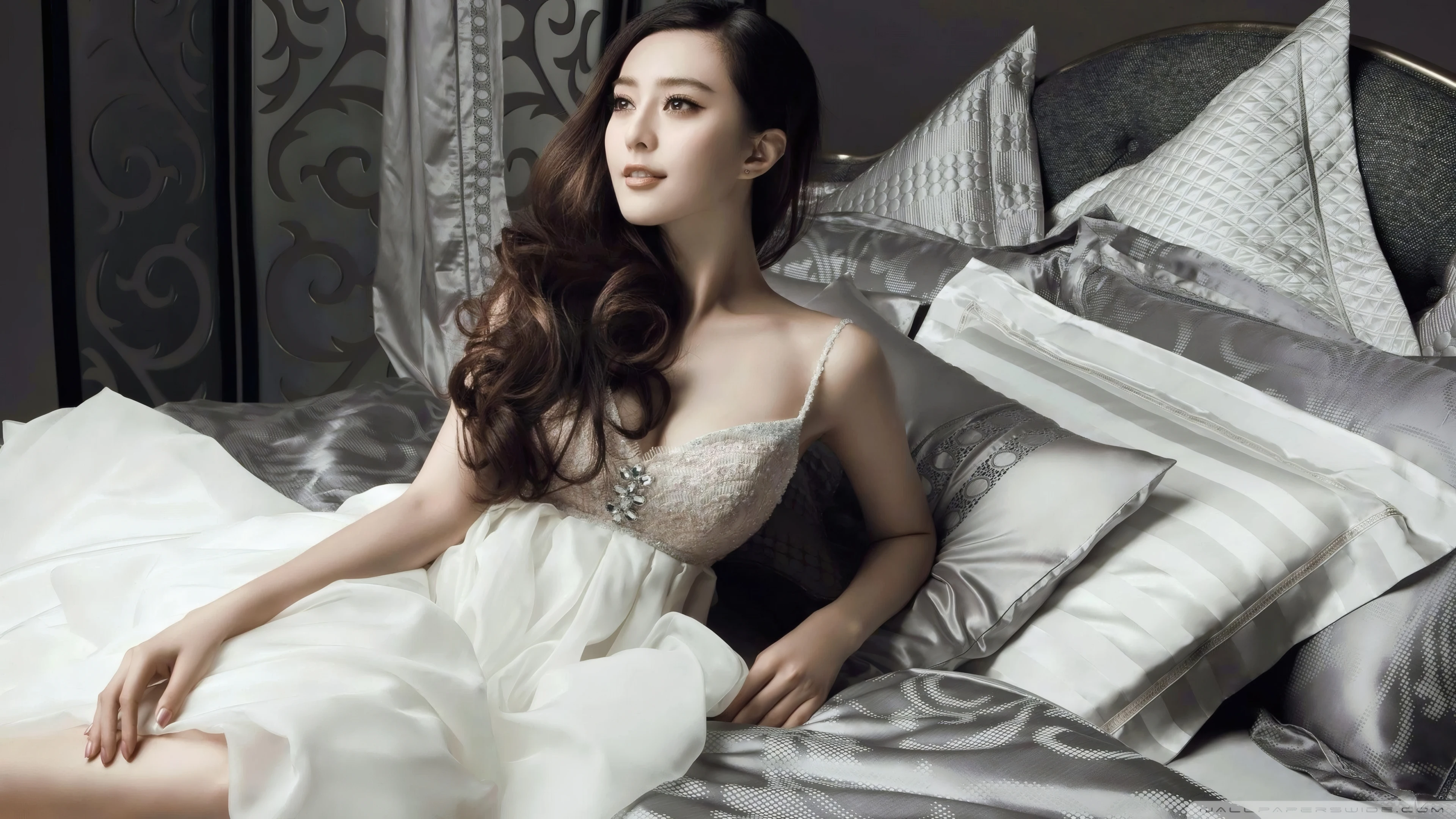 清纯动人的 优雅淑女 优雅摄影 超清晰4K 桌面锁屏