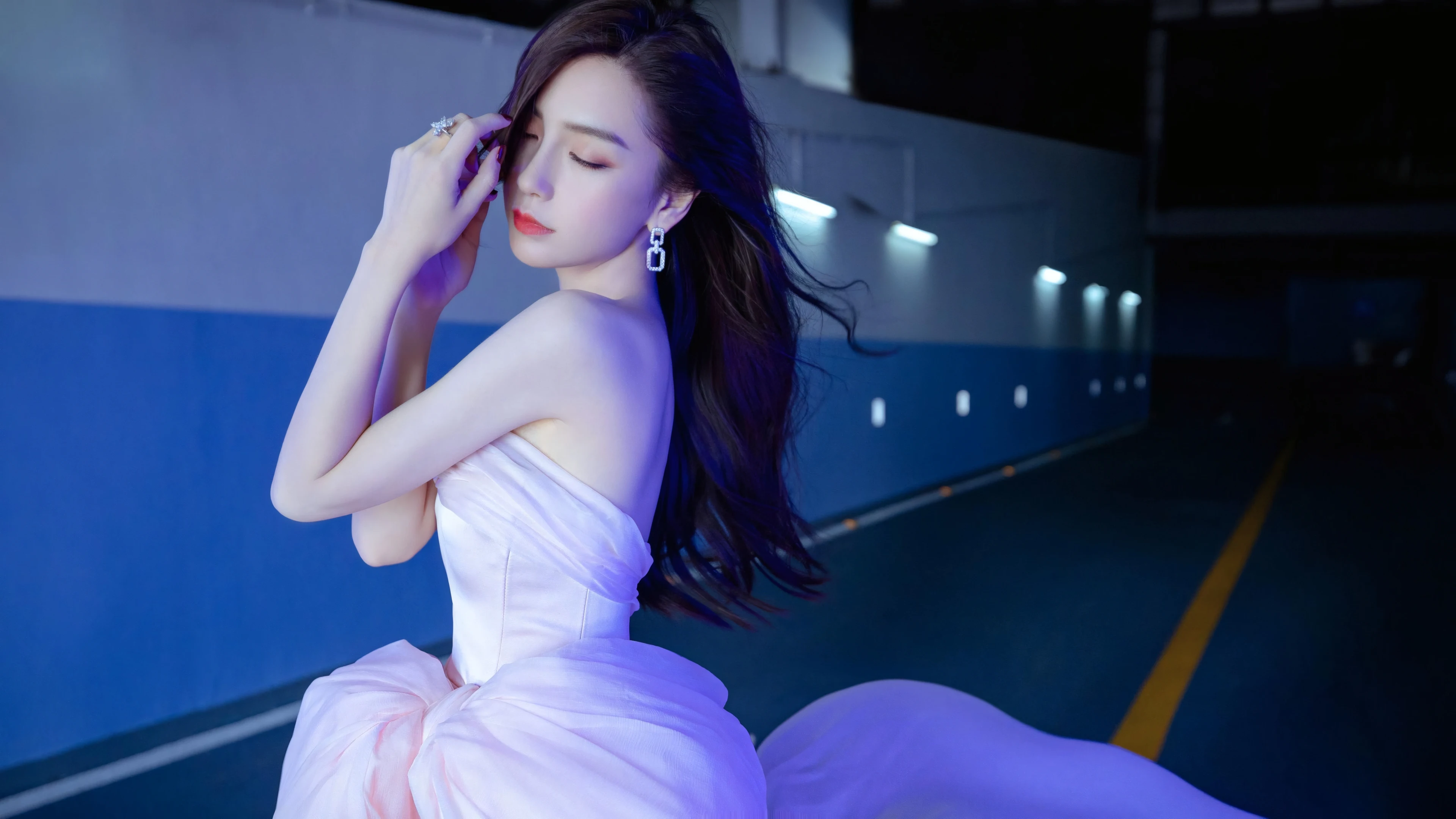 温柔知性的 气质淑女 气质人像 4K高清图片 手机壁纸