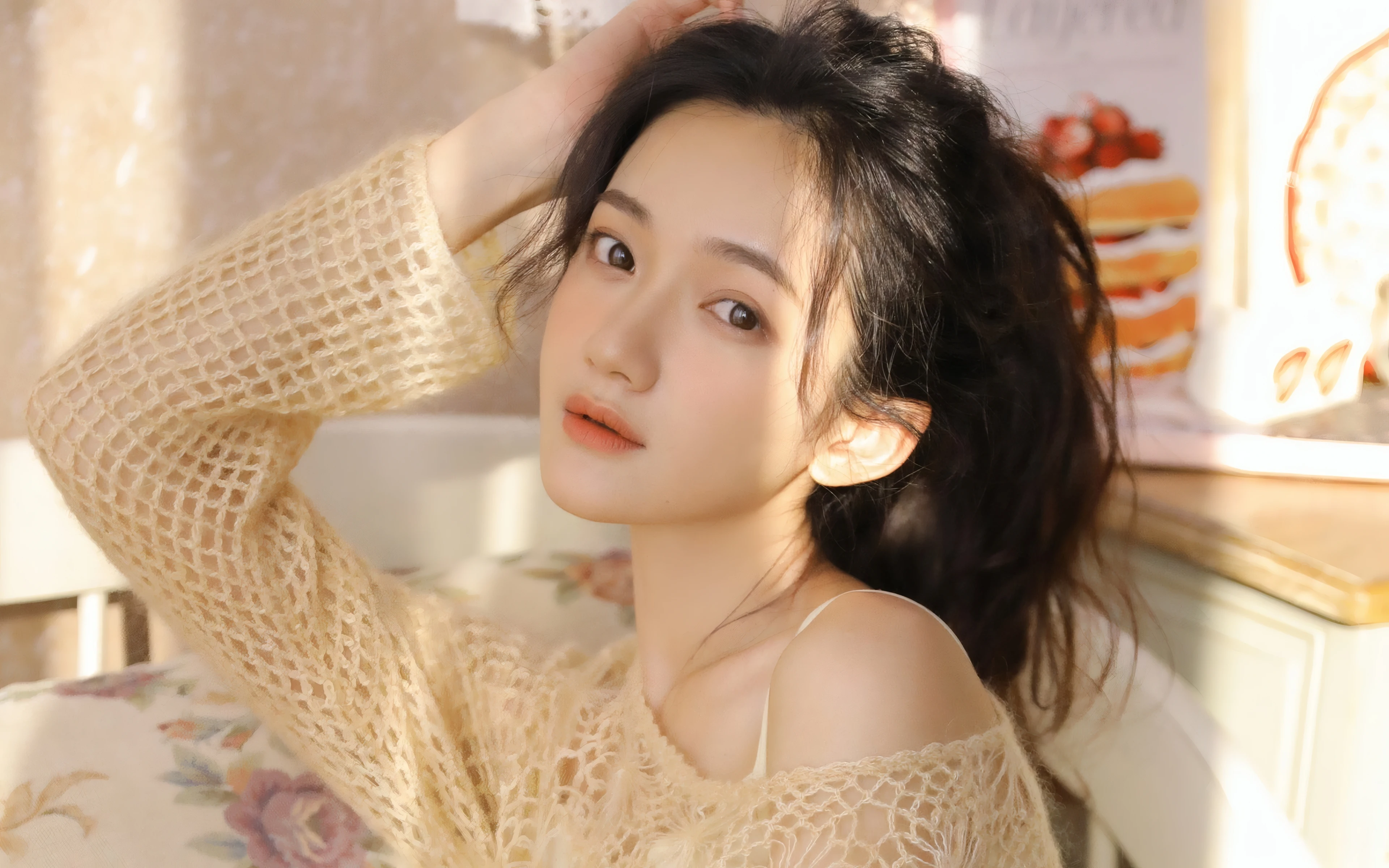 容貌绝美的 中国美女 面部特写摄影 4K高清图片 手机壁纸