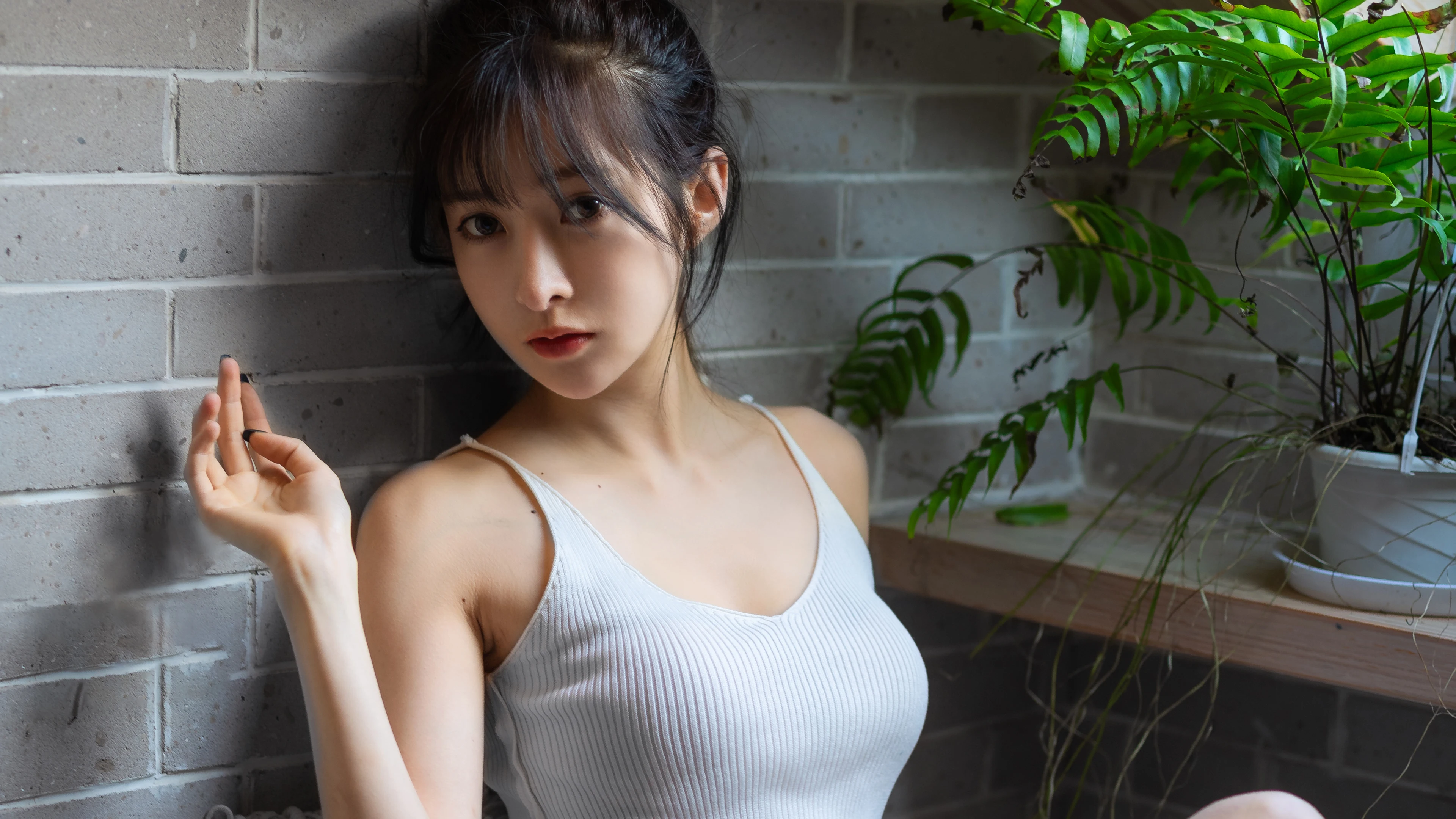 容貌绝美的 中国美女 面部特写摄影 4K高清图片 手机壁纸