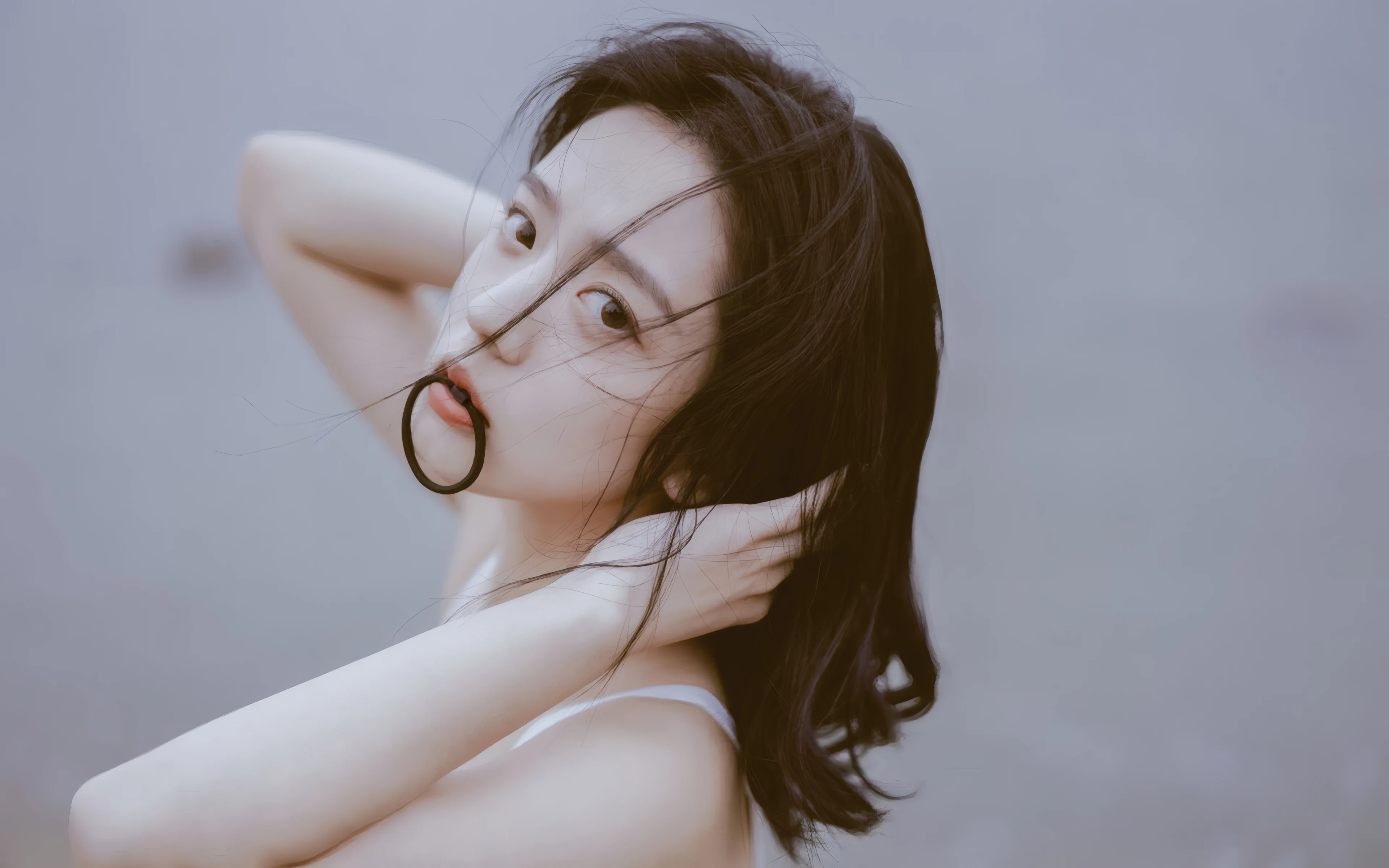 五官精致的 国产美女 高清脸部写真 超清晰4K 桌面锁屏