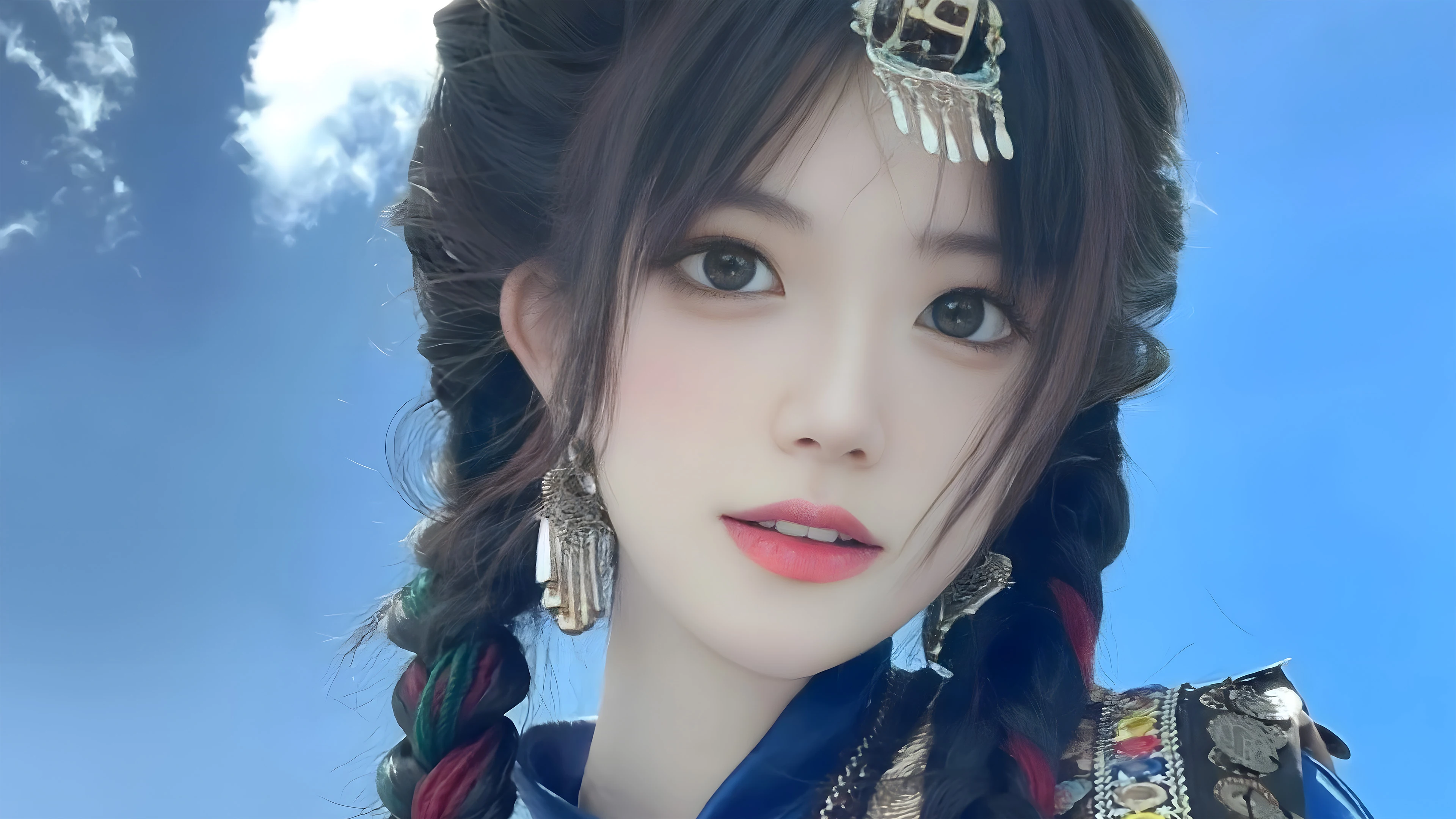 颜值出众的 国内佳丽 特写人像 4K高品质 锁屏图片
