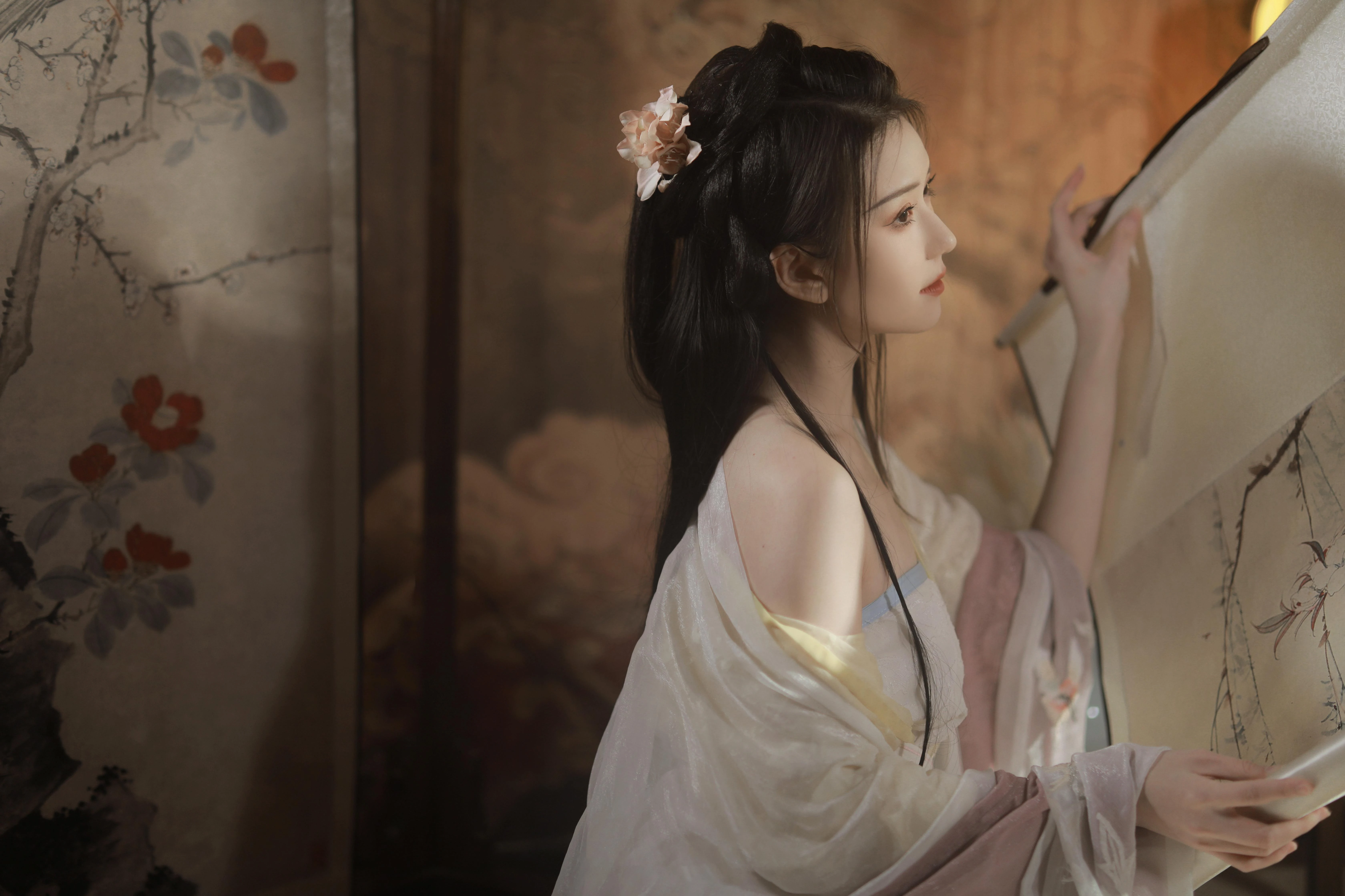 容貌绝美的 中国美女 面部特写摄影 4K高清图片 手机壁纸