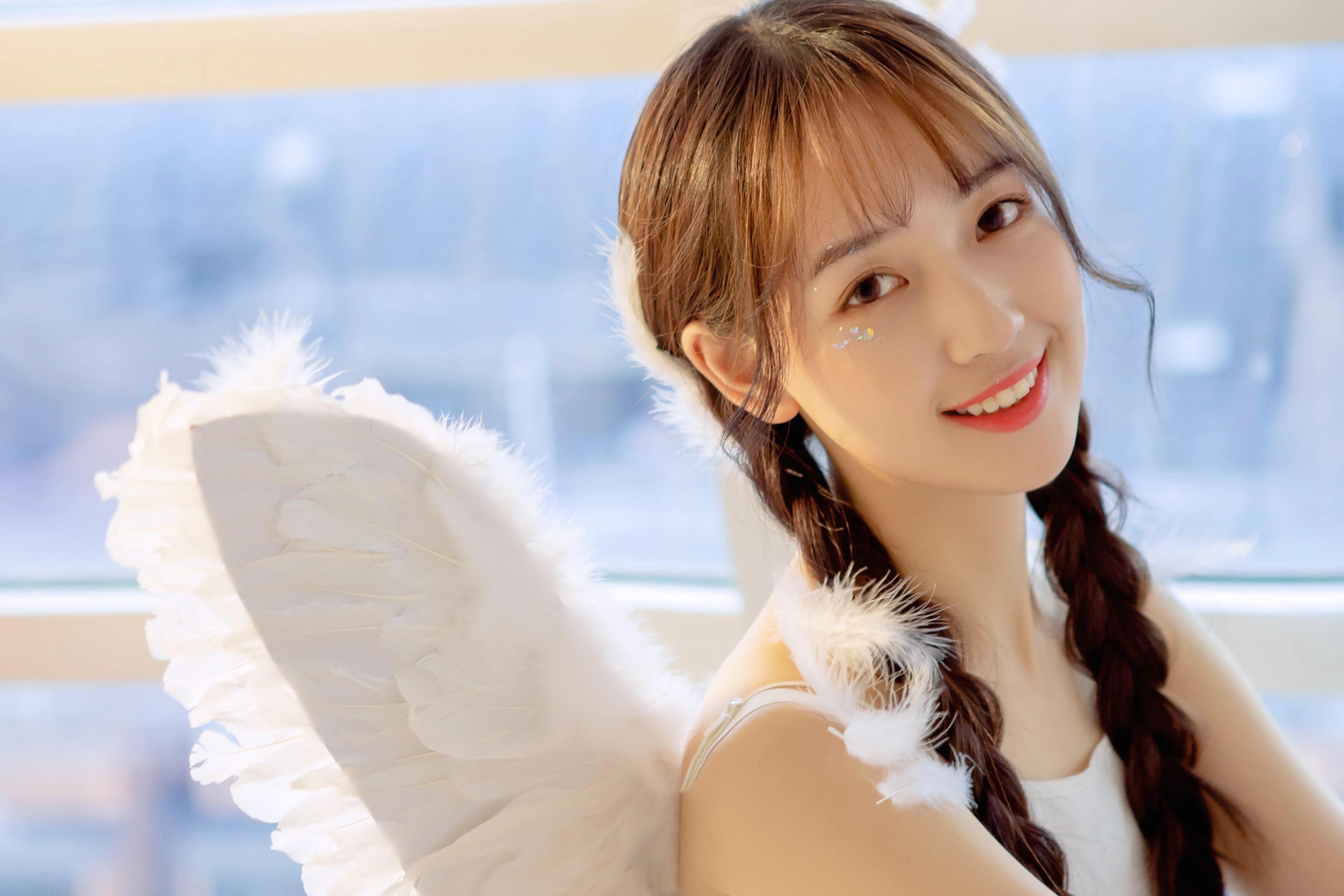 容貌绝美的 中国美女 面部特写摄影 4K高清图片 手机壁纸