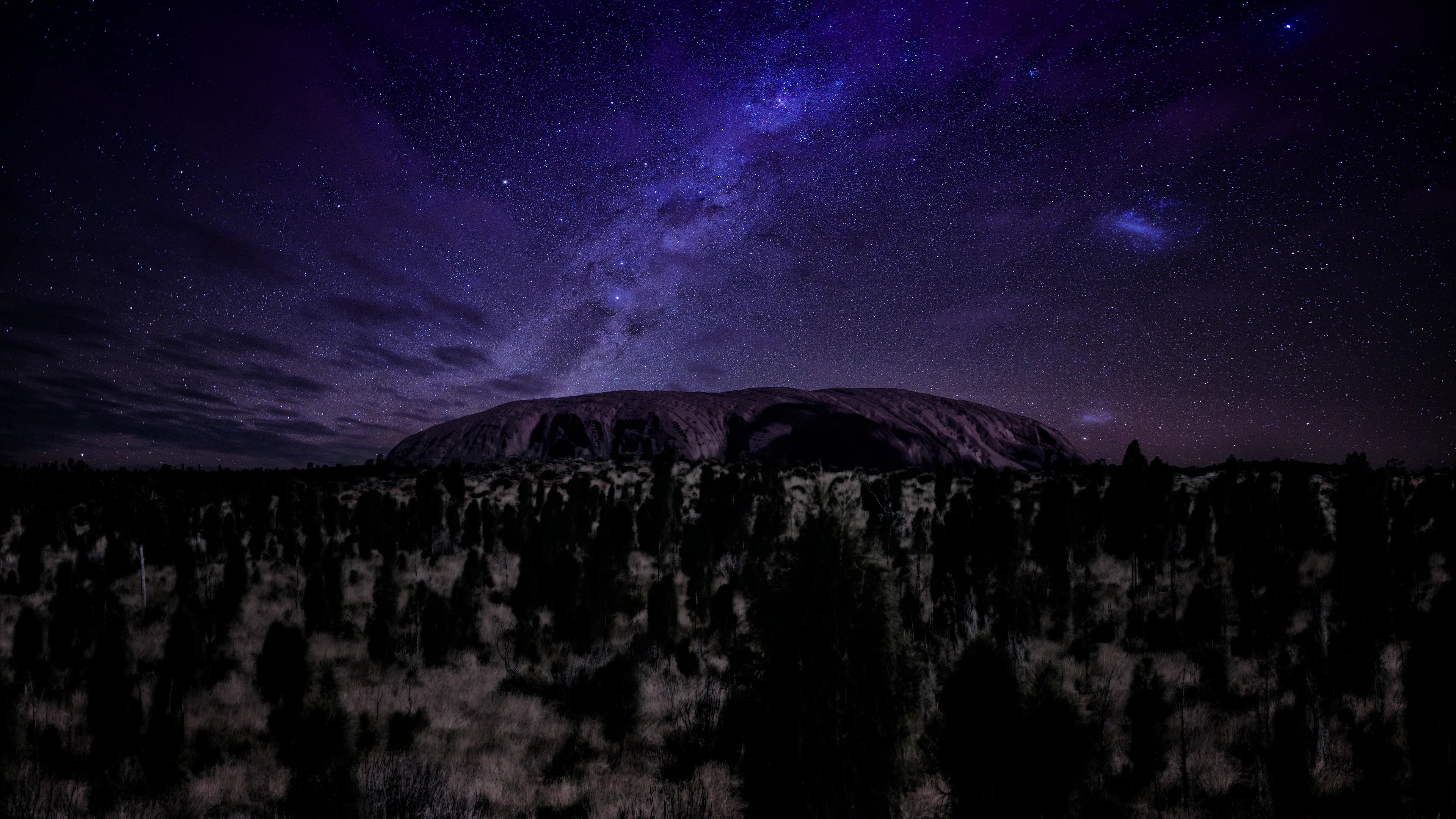 璀璨星光洒满夜空 4K星空壁纸
