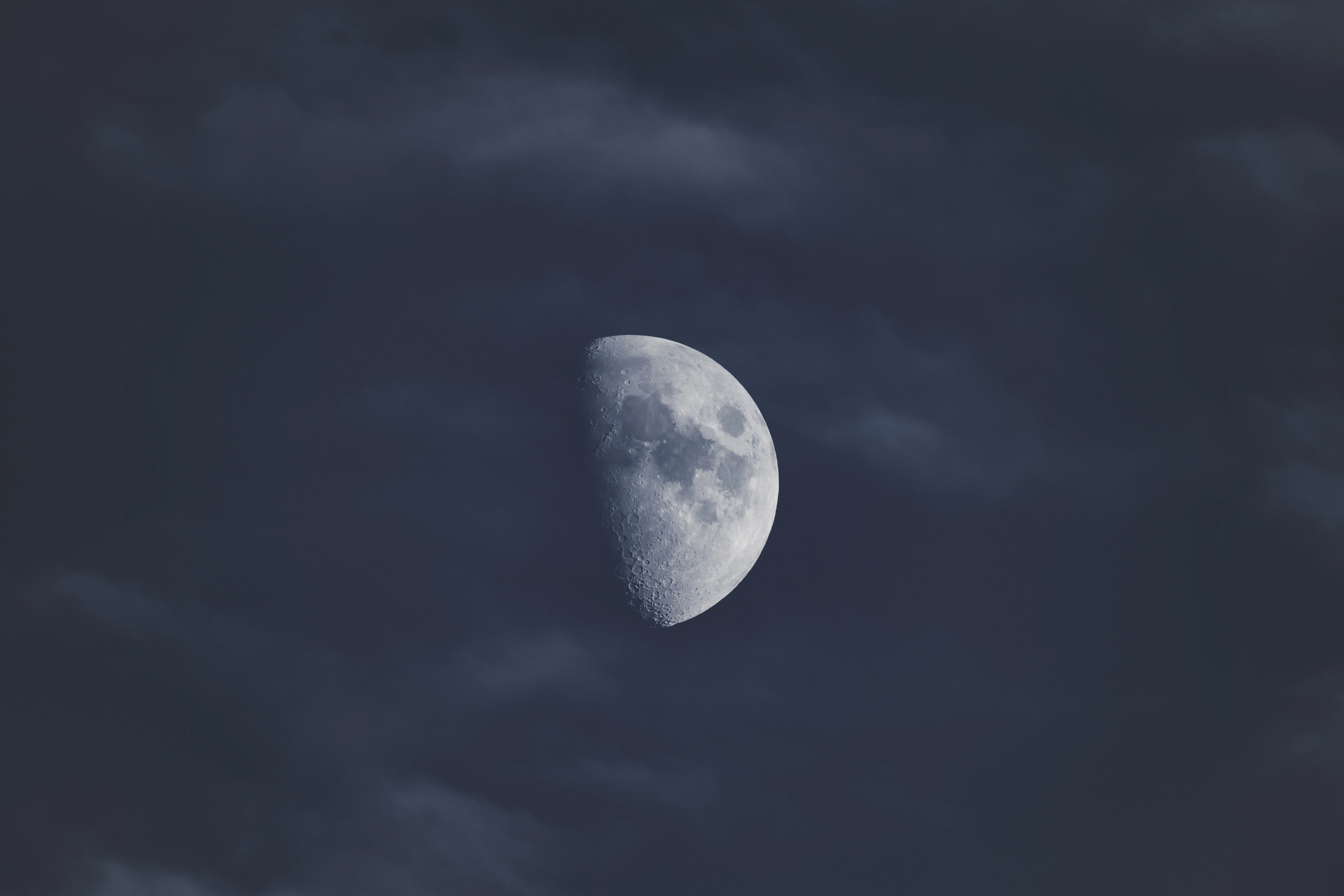 2K壁纸 星空璀璨的 宇宙科幻月球 科幻壁纸 科幻背景