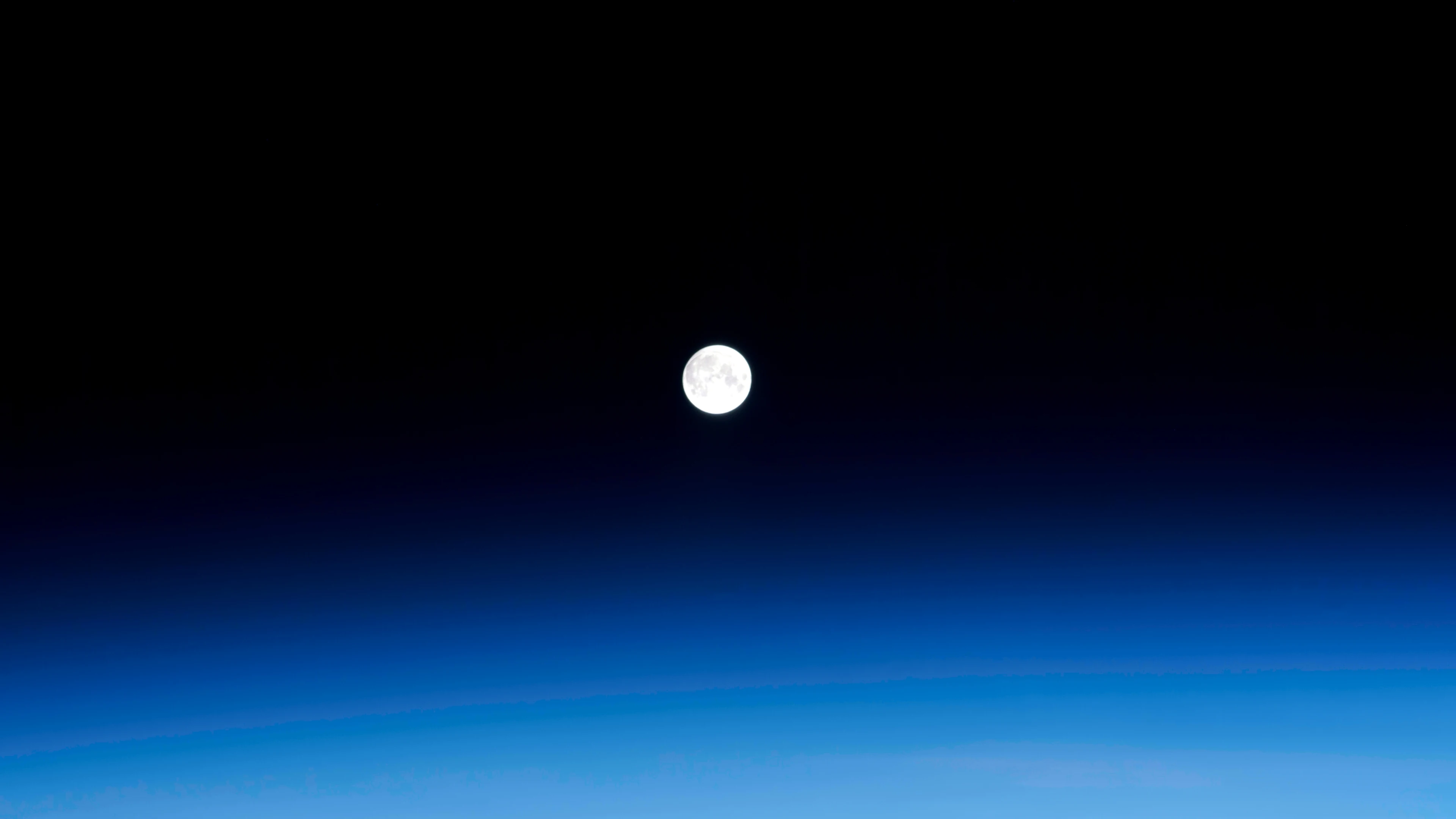 4k画质 宇宙浩瀚的 宇宙科幻月球 宇宙图片 车载壁纸