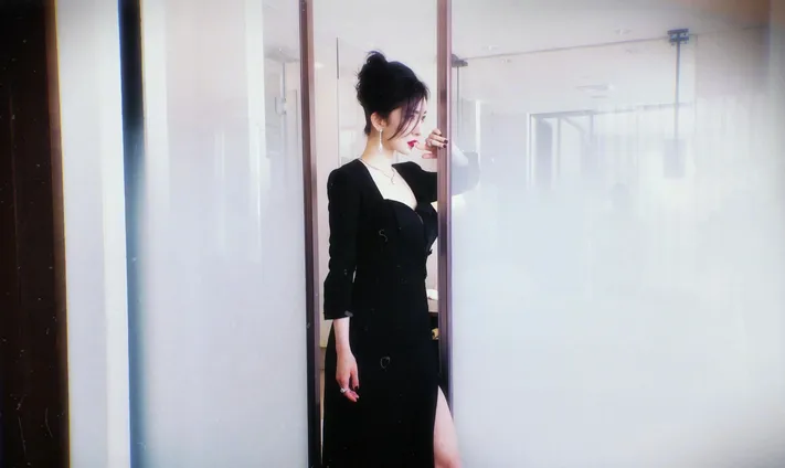 Photo by 壁纸迷