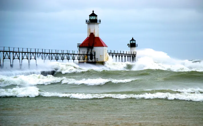 Photo by 壁纸迷