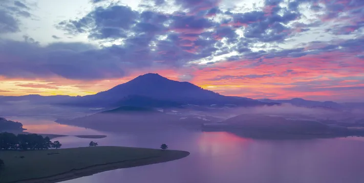 Photo by 壁纸迷
