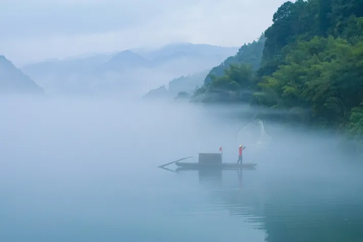 Photo by 壁纸迷