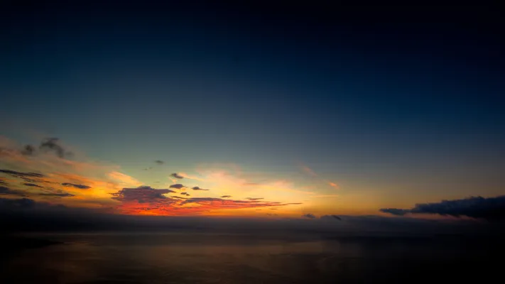 Photo by 壁纸迷